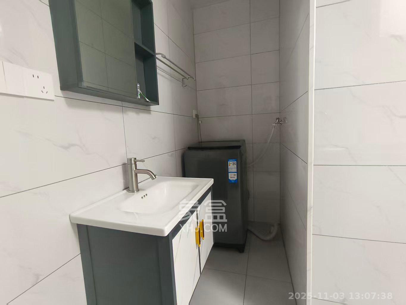 文庙坪小区  2室1厅1卫    2800.0元/月室内图