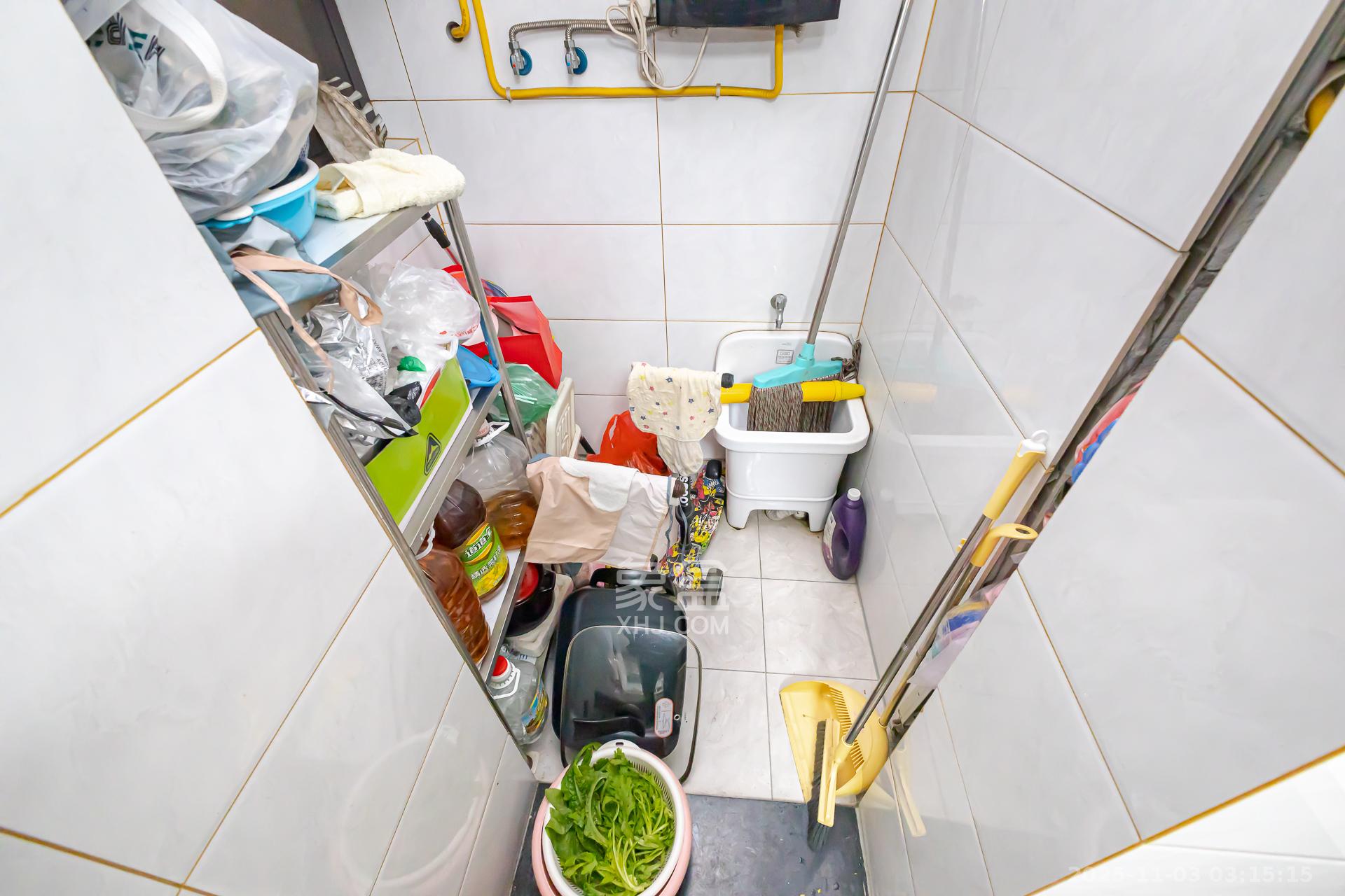 时代倾城三期  3室2厅2卫    95.0万 时代倾城三期  3室2厅2卫    95.0万阳台