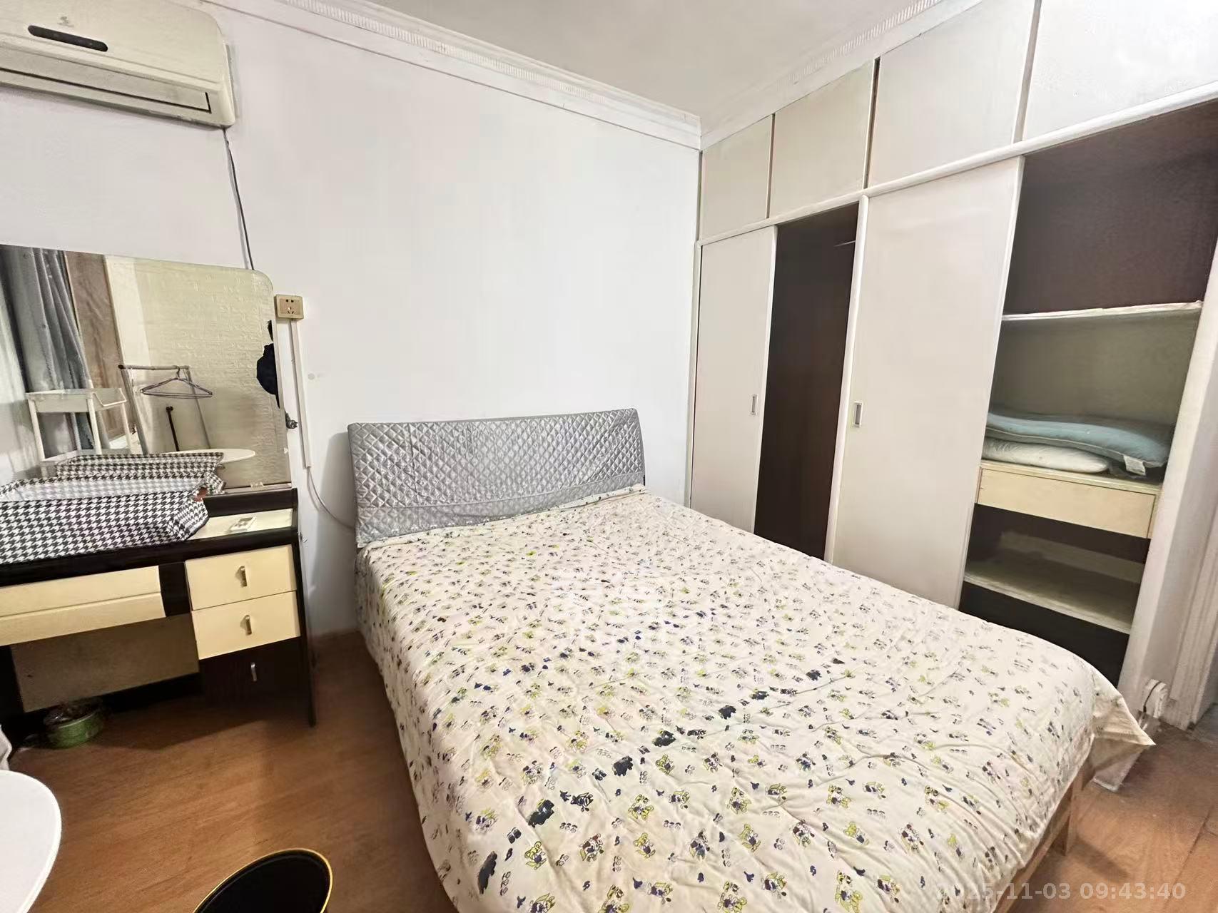 新兴小区（杨家山社区）  1室1厅1卫    1200.0元/月室内图