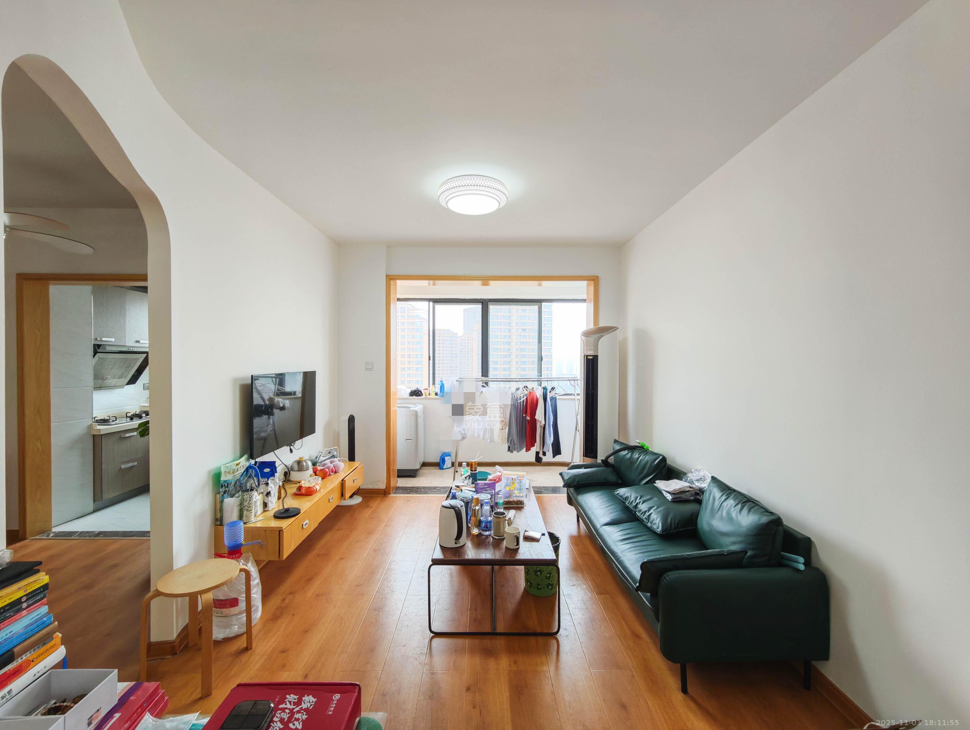 五矿万境水岸一期(万境水岸嘉苑) 2室1厅1卫 78.0万 五矿万境水岸一期(万境水岸嘉苑) 2室1厅1卫 78.0万客厅