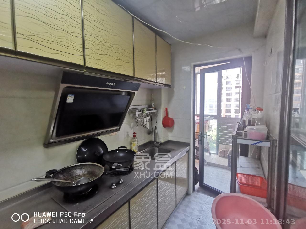 鑫远和城（一、二期）  1室1厅1卫    1200.0元/月室内图