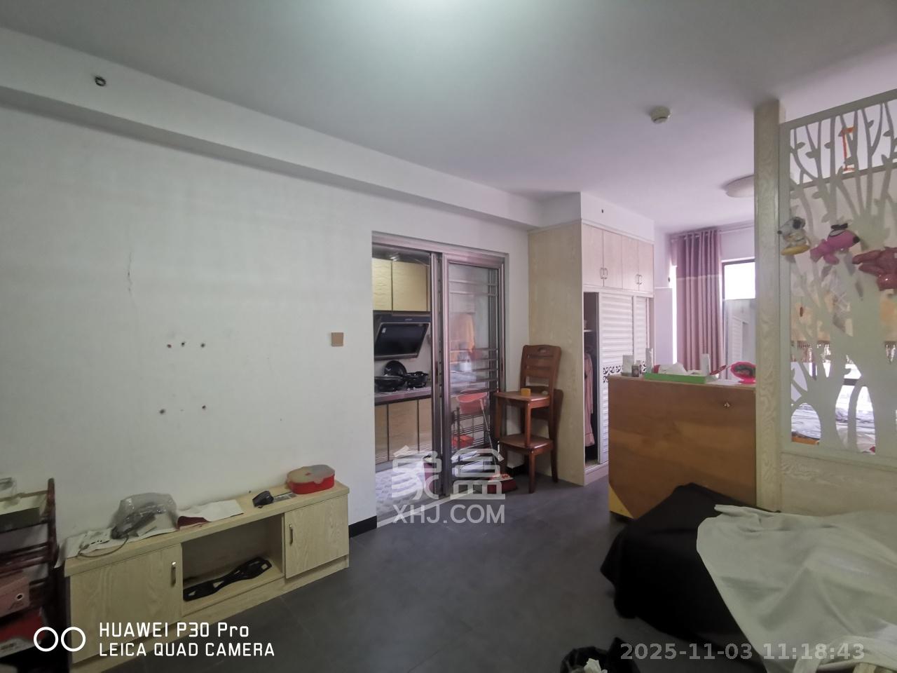 鑫远和城(一、二期) 1室1厅1卫 1200.0元/月 鑫远和城(一、二期) 1室1厅1卫 1200.0元/月室内图