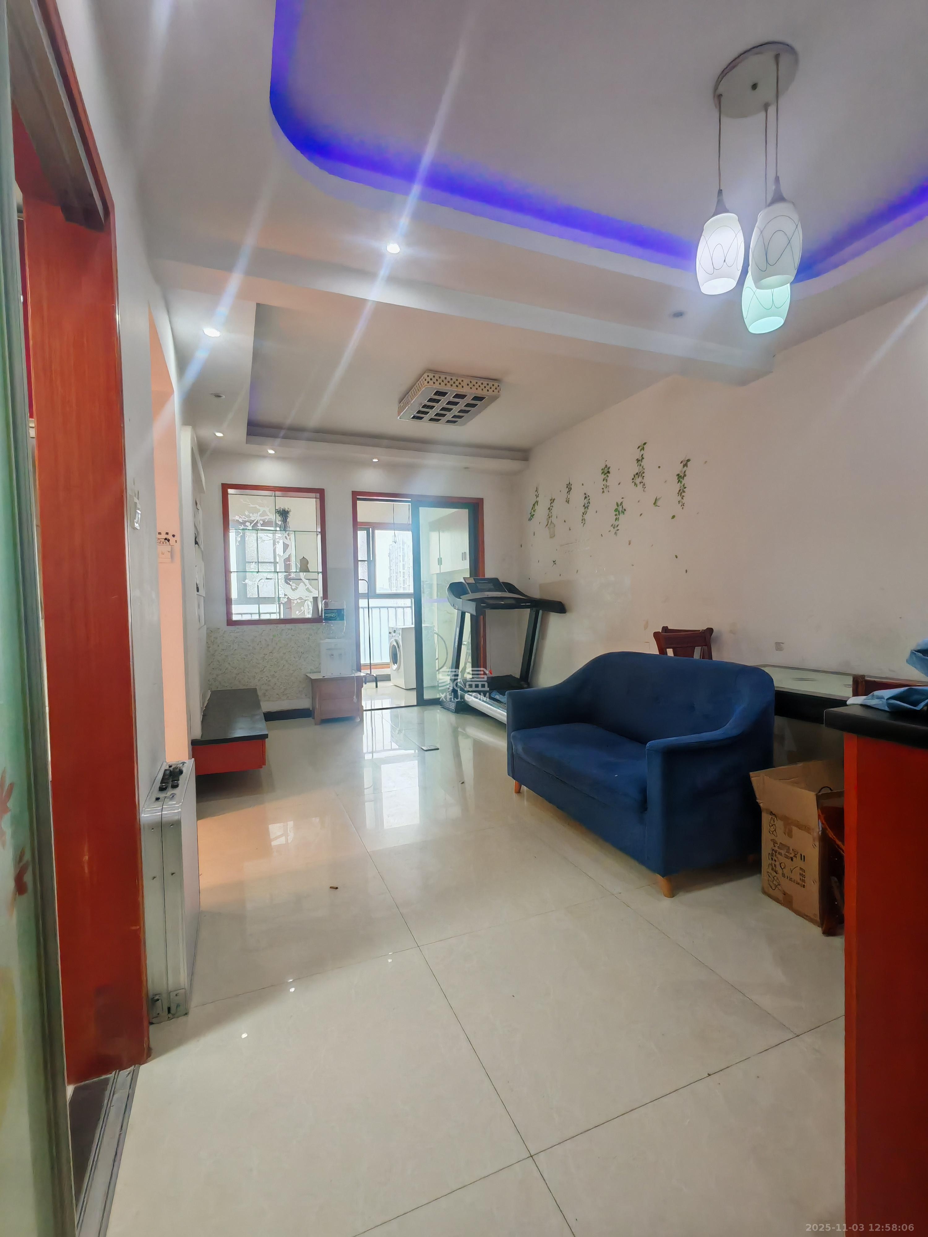 米兰春天  2室1厅1卫    1500.0元/月室内图