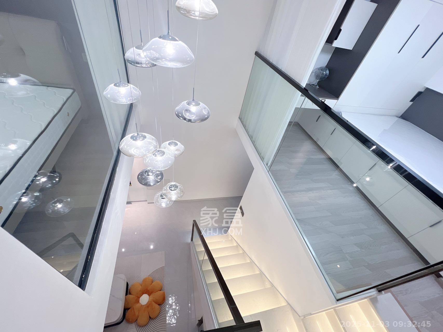 卓越中寰 2室2厅1卫 2800.0元/月 卓越中寰 2室2厅1卫 2800.0元/月室内图