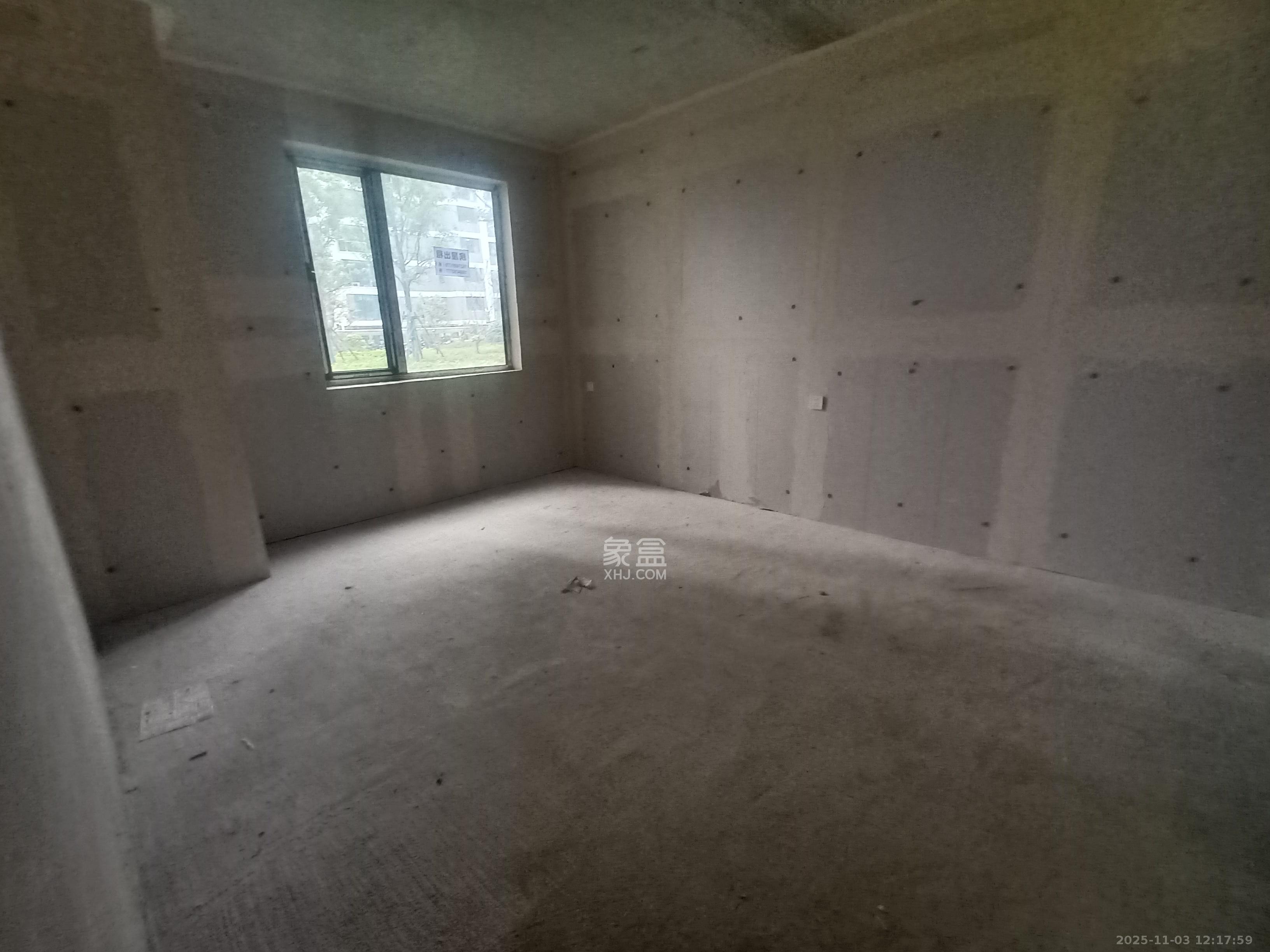 谷山景苑  4室2厅2卫    4000.0元/月室内图