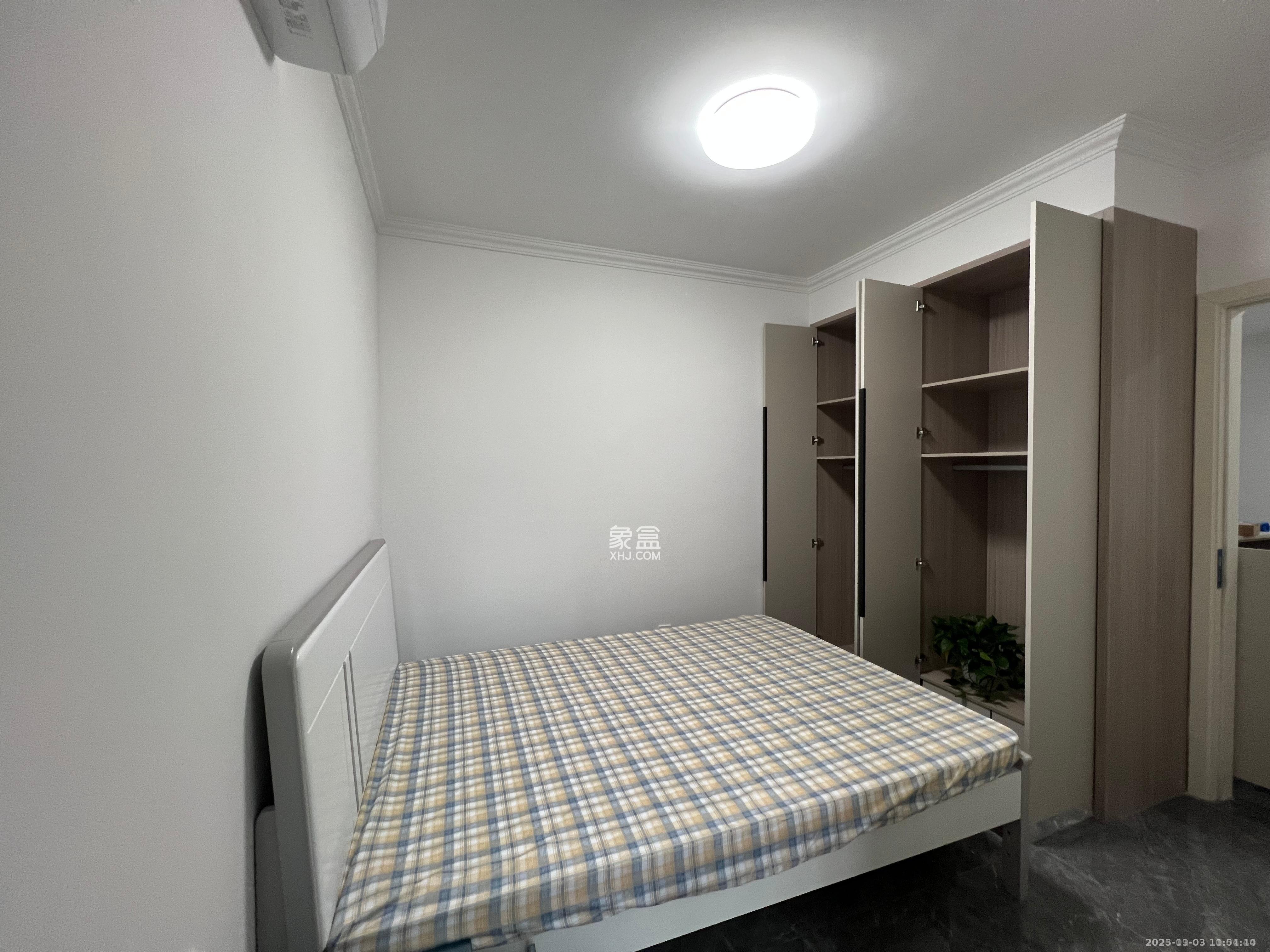 明发阅江悦府  2室2厅1卫    2100.0元/月室内图