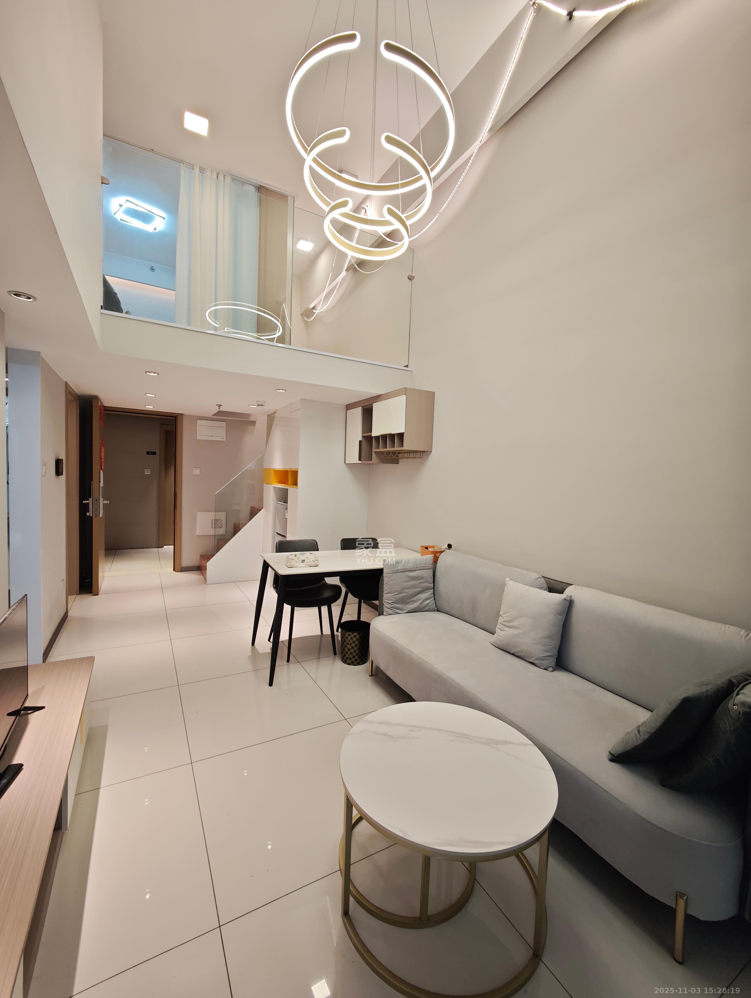 时代年华 3室2厅2卫 1600.0元/月 时代年华 3室2厅2卫 1600.0元/月室内图