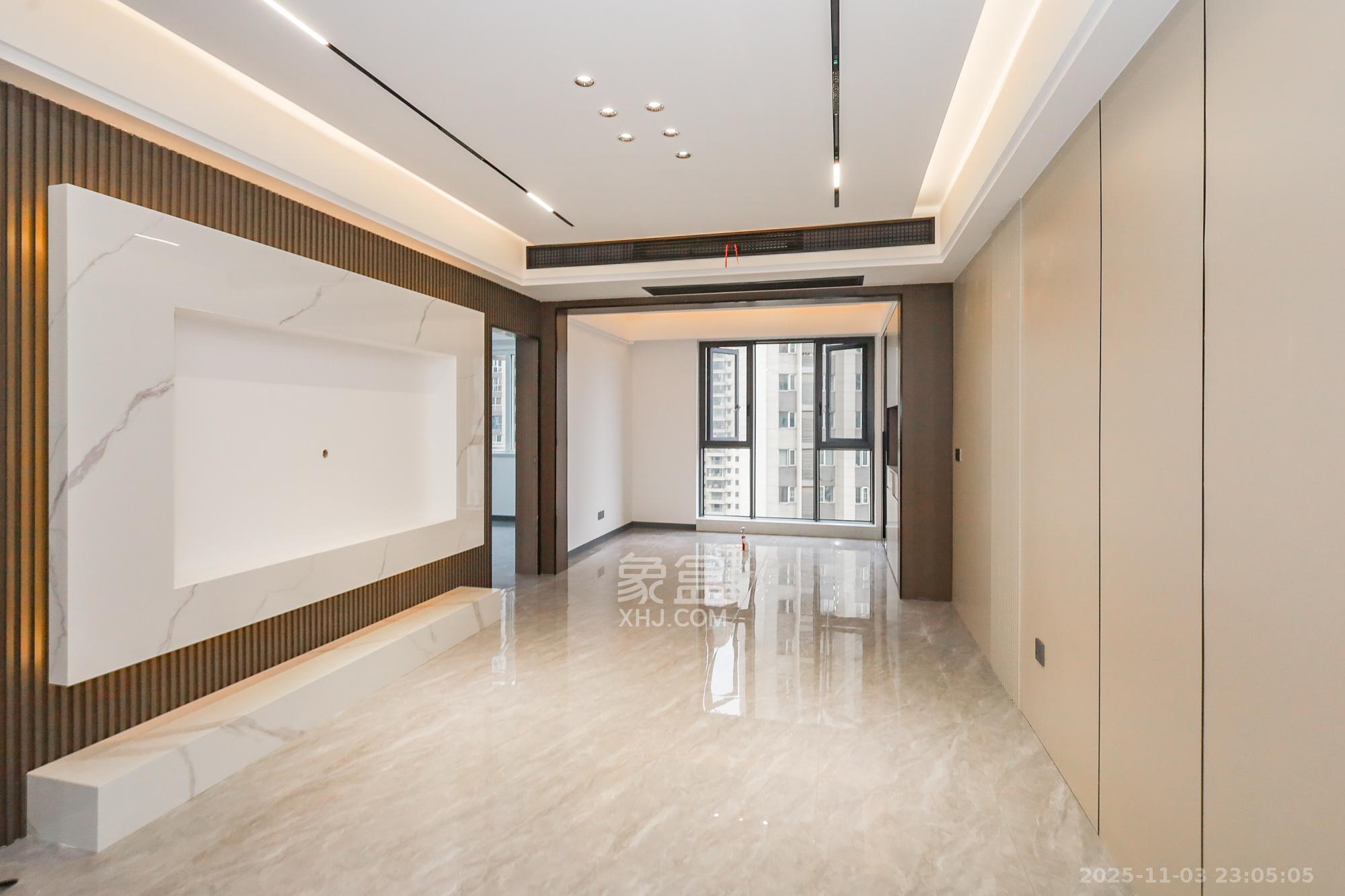 当代滨江MOMA 3室2厅2卫 132.0万 当代滨江MOMA 3室2厅2卫 132.0万客厅