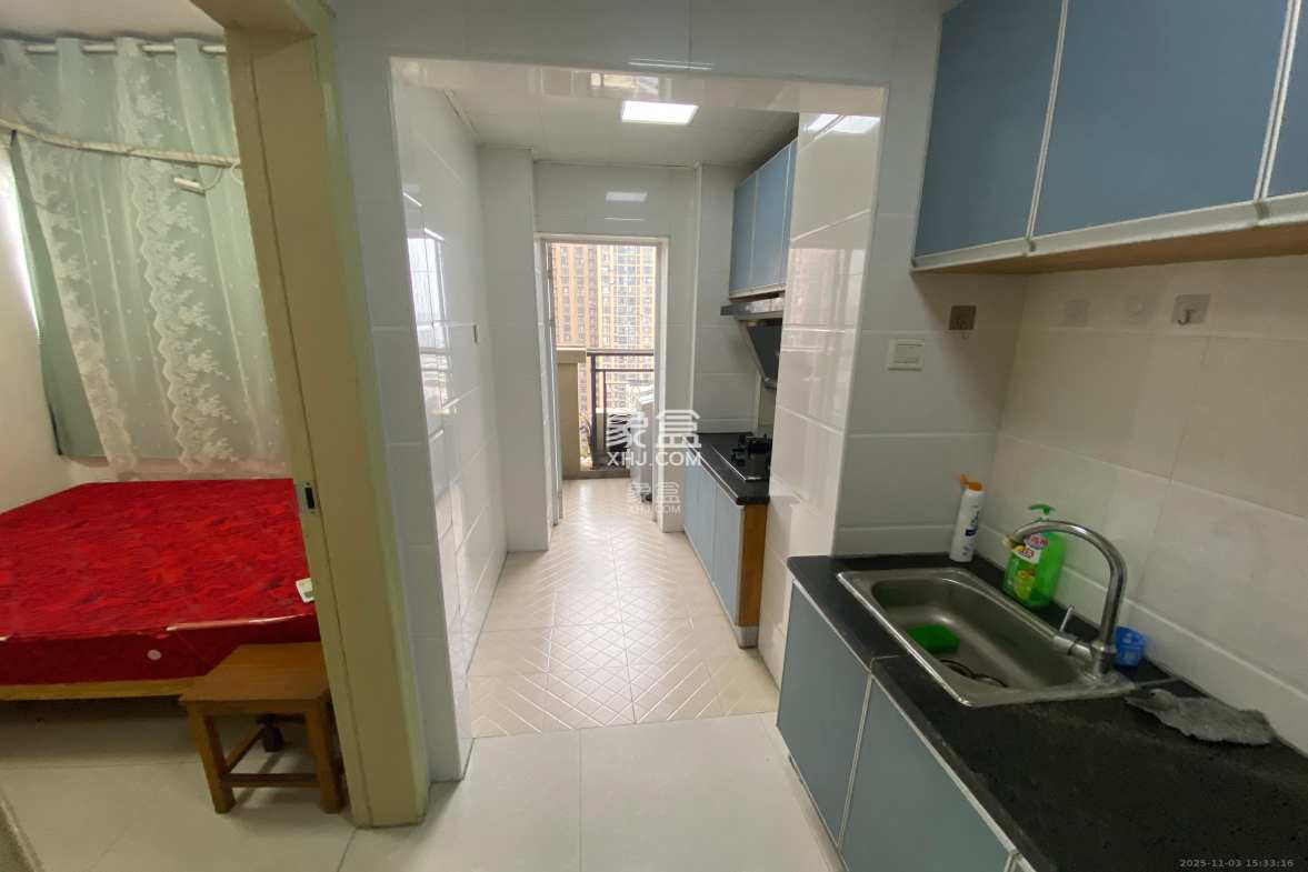 阳光锦城 2室1厅1卫 1800.0元/月 阳光锦城 2室1厅1卫 1800.0元/月室内图