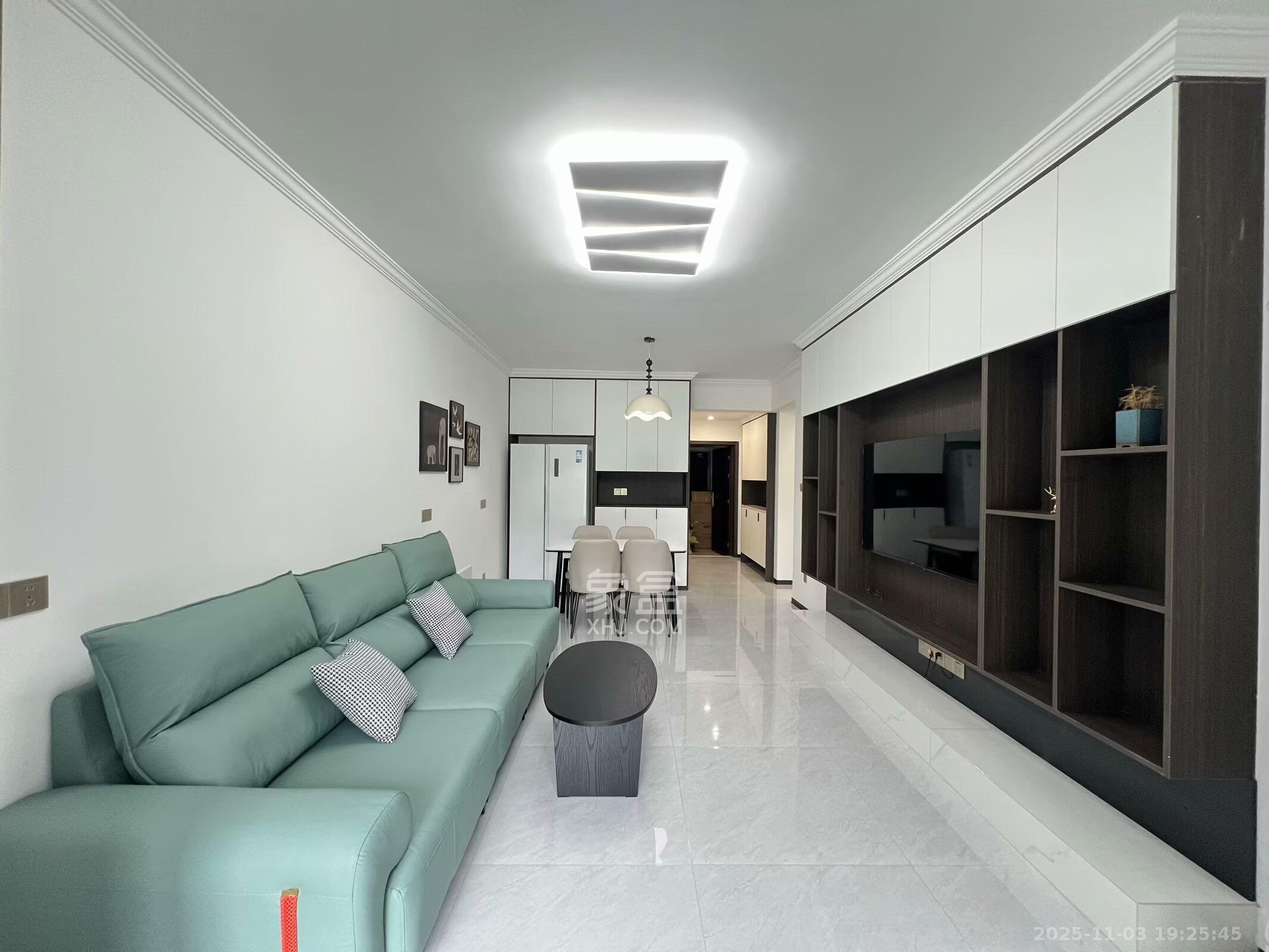 嘉雨东苑  2室1厅1卫    2900.0元/月室内图