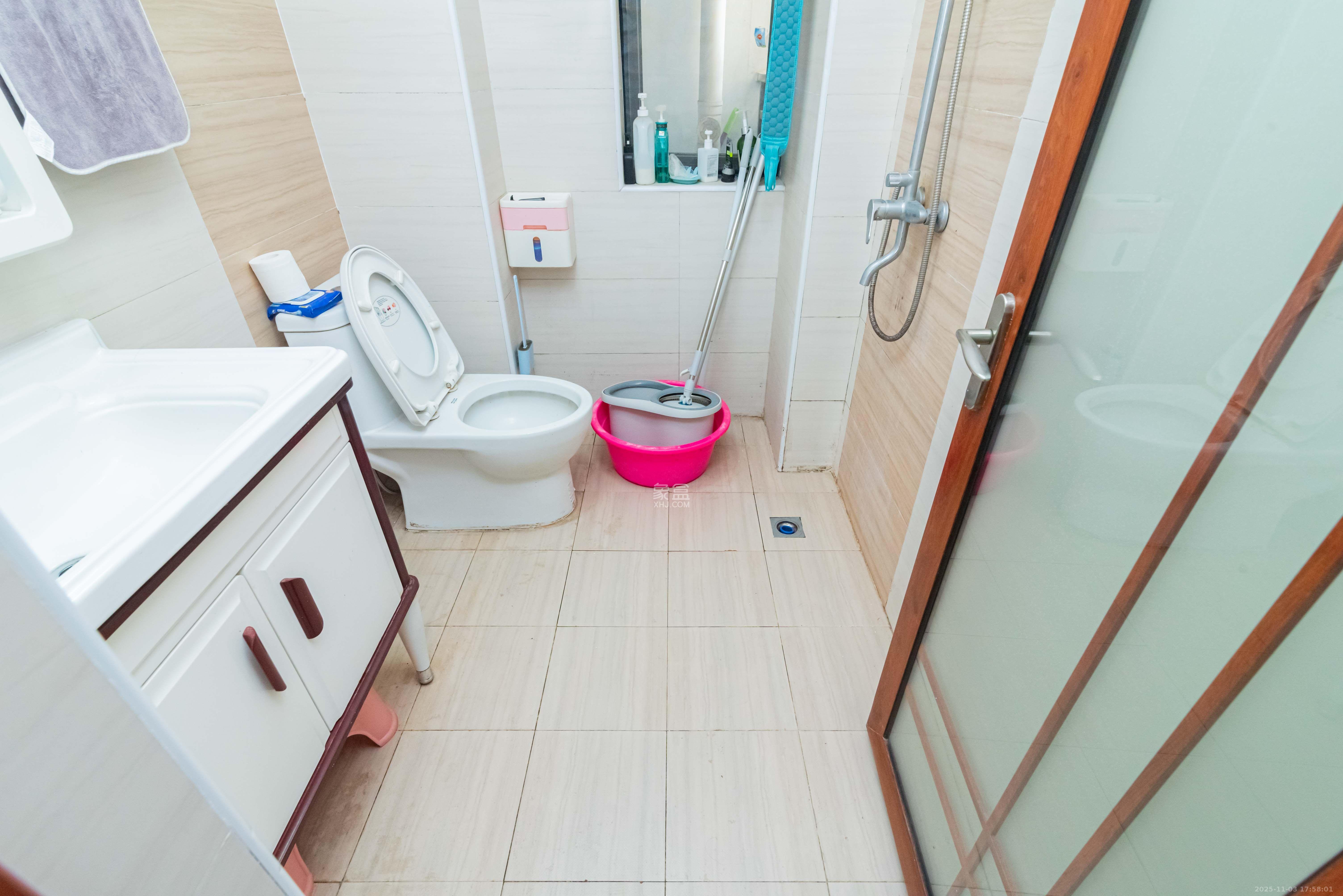 宜家湘颂（景致雅苑）  3室2厅1卫    2200.0元/月室内图