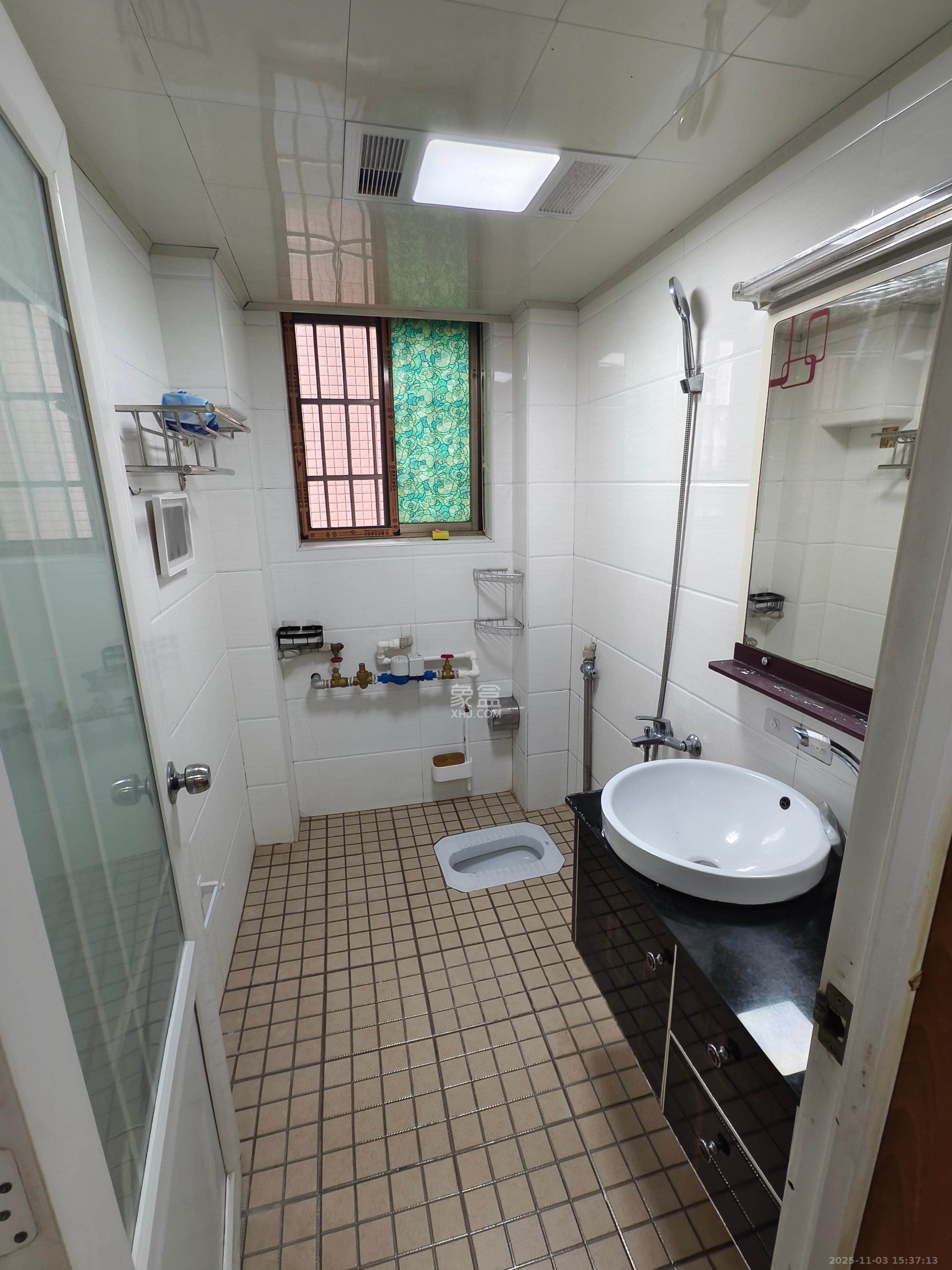 时代天骄  2室2厅1卫    2000.0元/月室内图