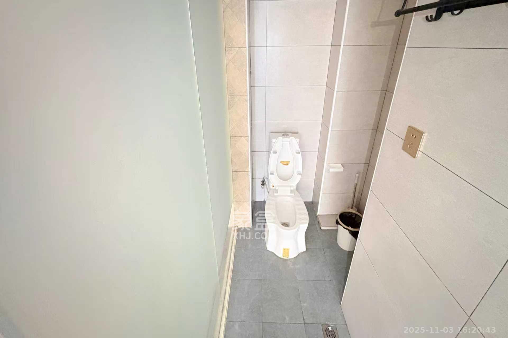 蚂蚁工房  1室1厅1卫    1800.0元/月室内图