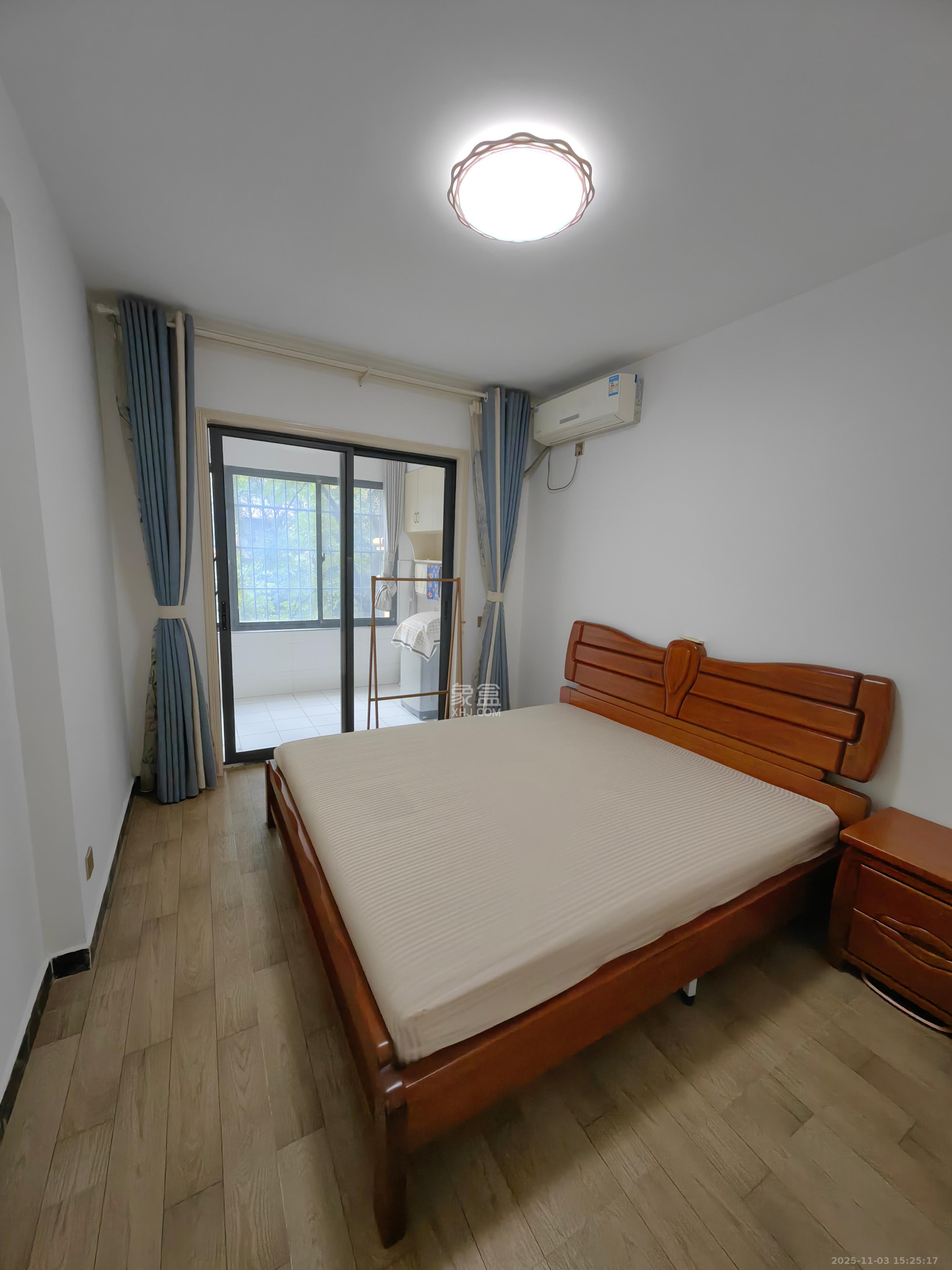 中建芙蓉嘉苑  3室2厅2卫    2800.0元/月室内图