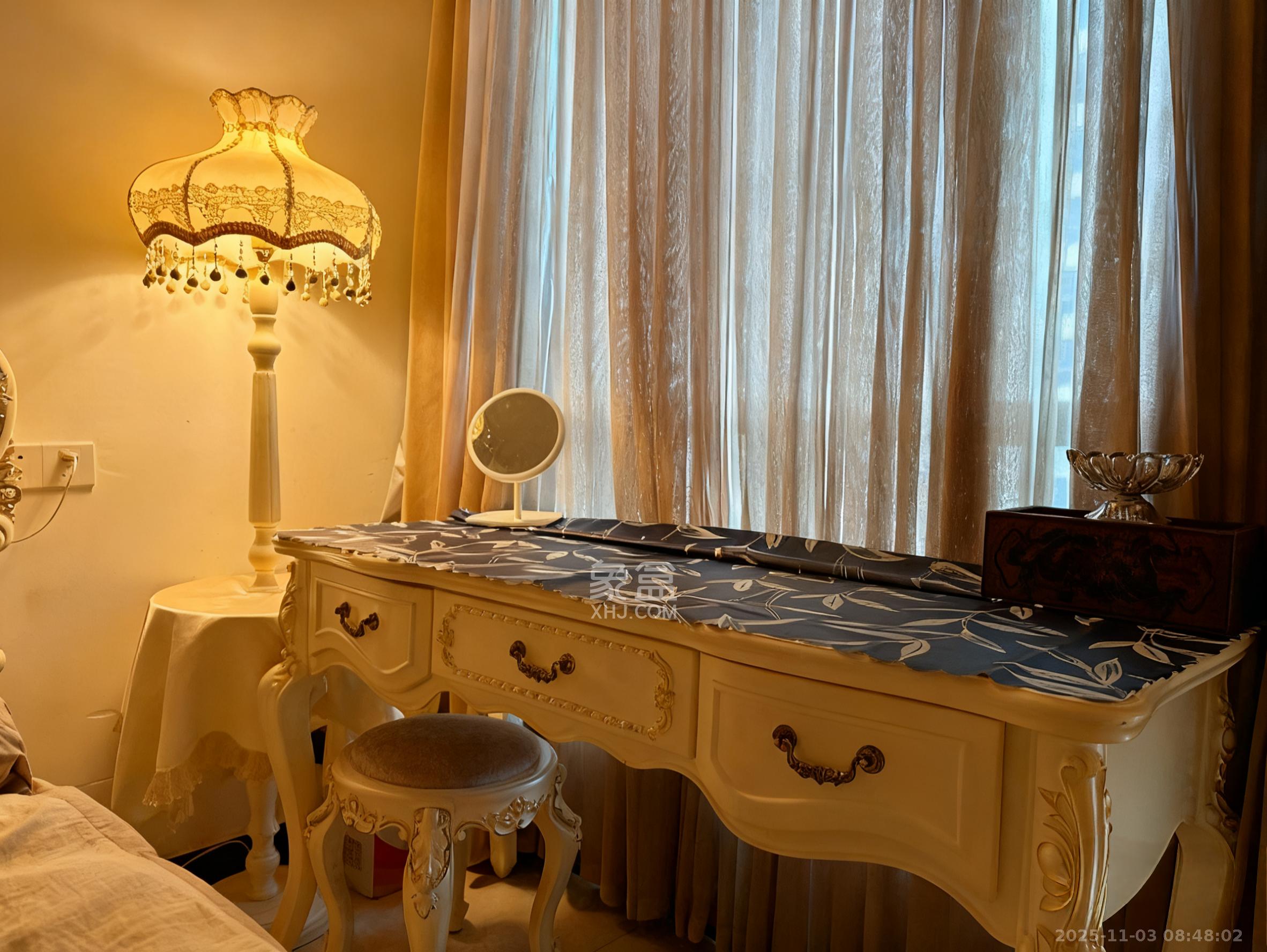 天下一家  2室2厅1卫    2800.0元/月室内图