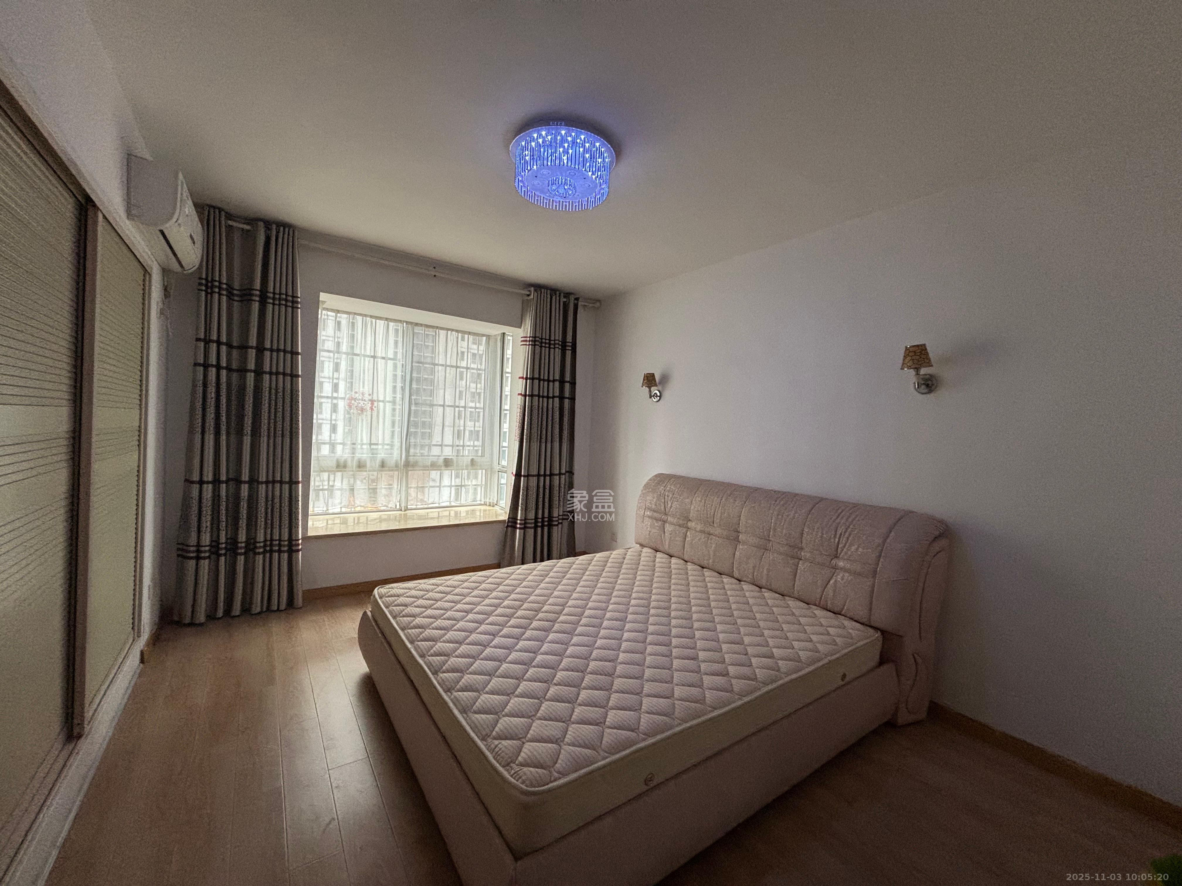 泰禹家园(彩云之翼家园一期、二期、三期) 3室2厅1卫 2300.0元/月 泰禹家园(彩云之翼家园一期、二期、三期) 3室2厅1卫 2300.0元/月室内图