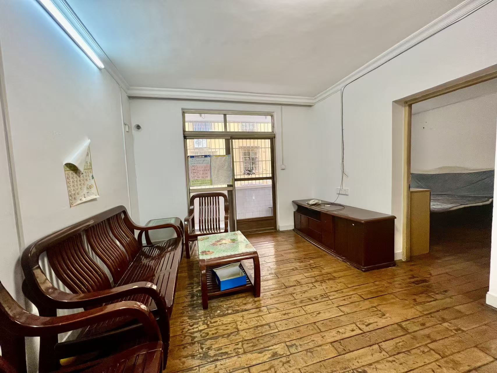 金花苑小区  3室2厅1卫    800.0元/月