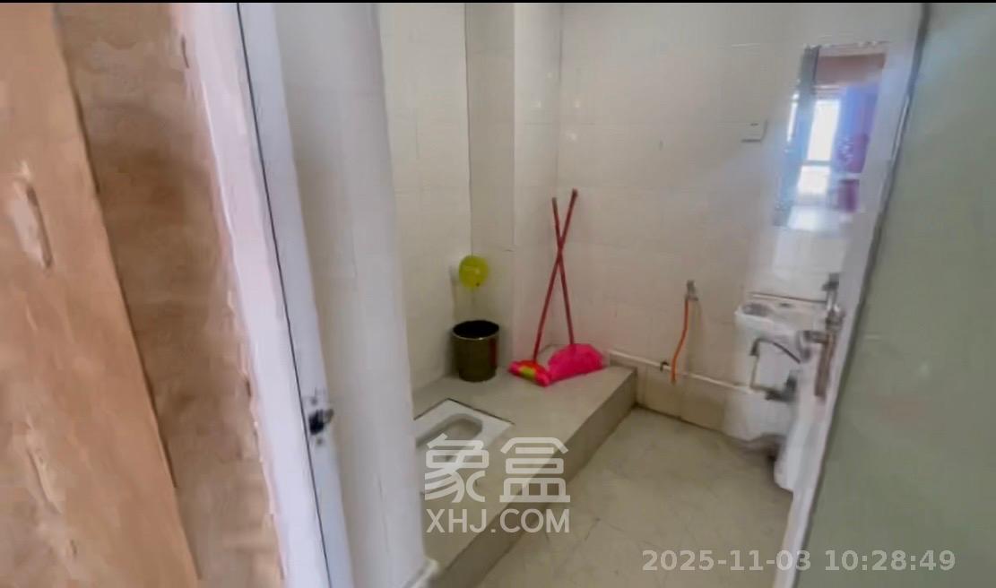 星大峰汇商务楼 1室1厅1卫 3000.0元/月 星大峰汇商务楼 1室1厅1卫 3000.0元/月室内图