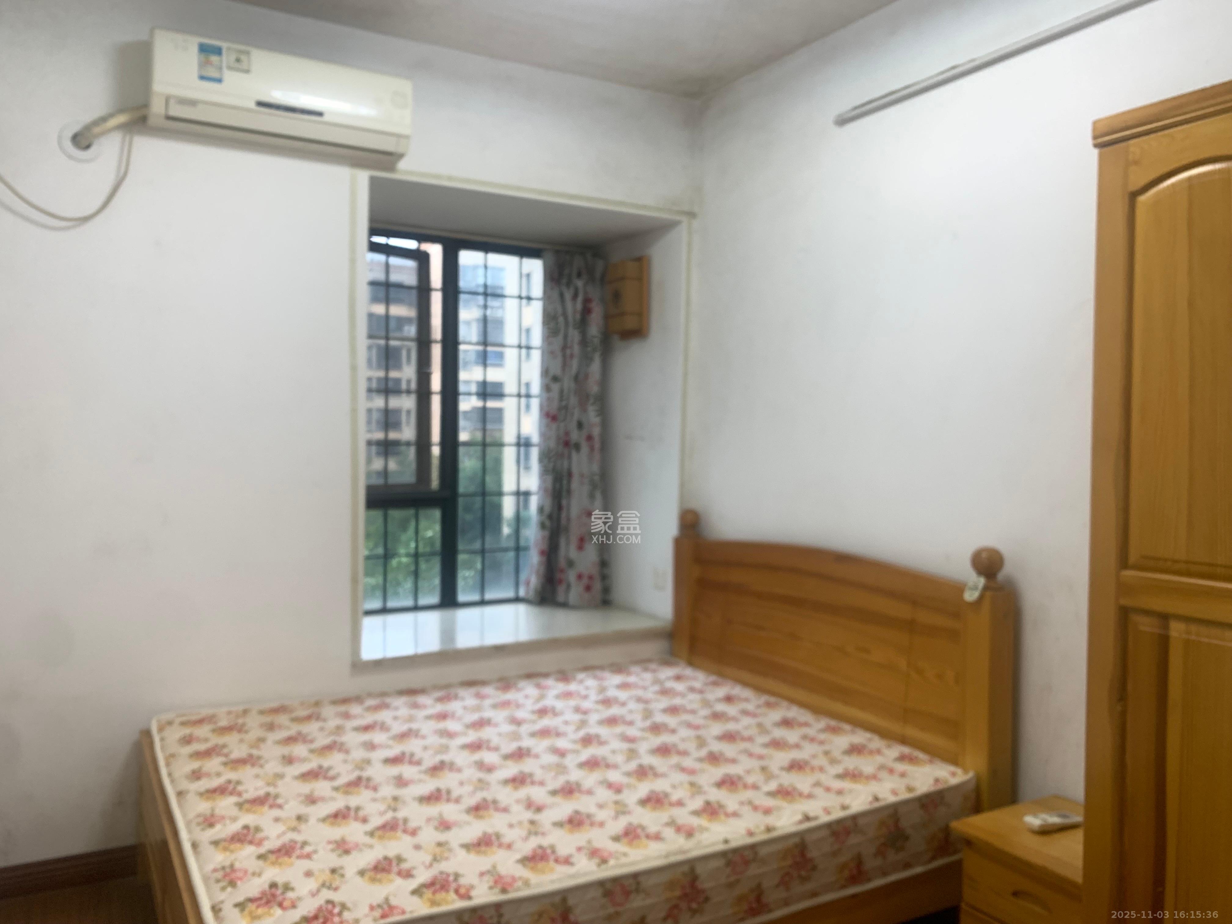 保利麓谷林语A区  3室2厅2卫    2500.0元/月室内图