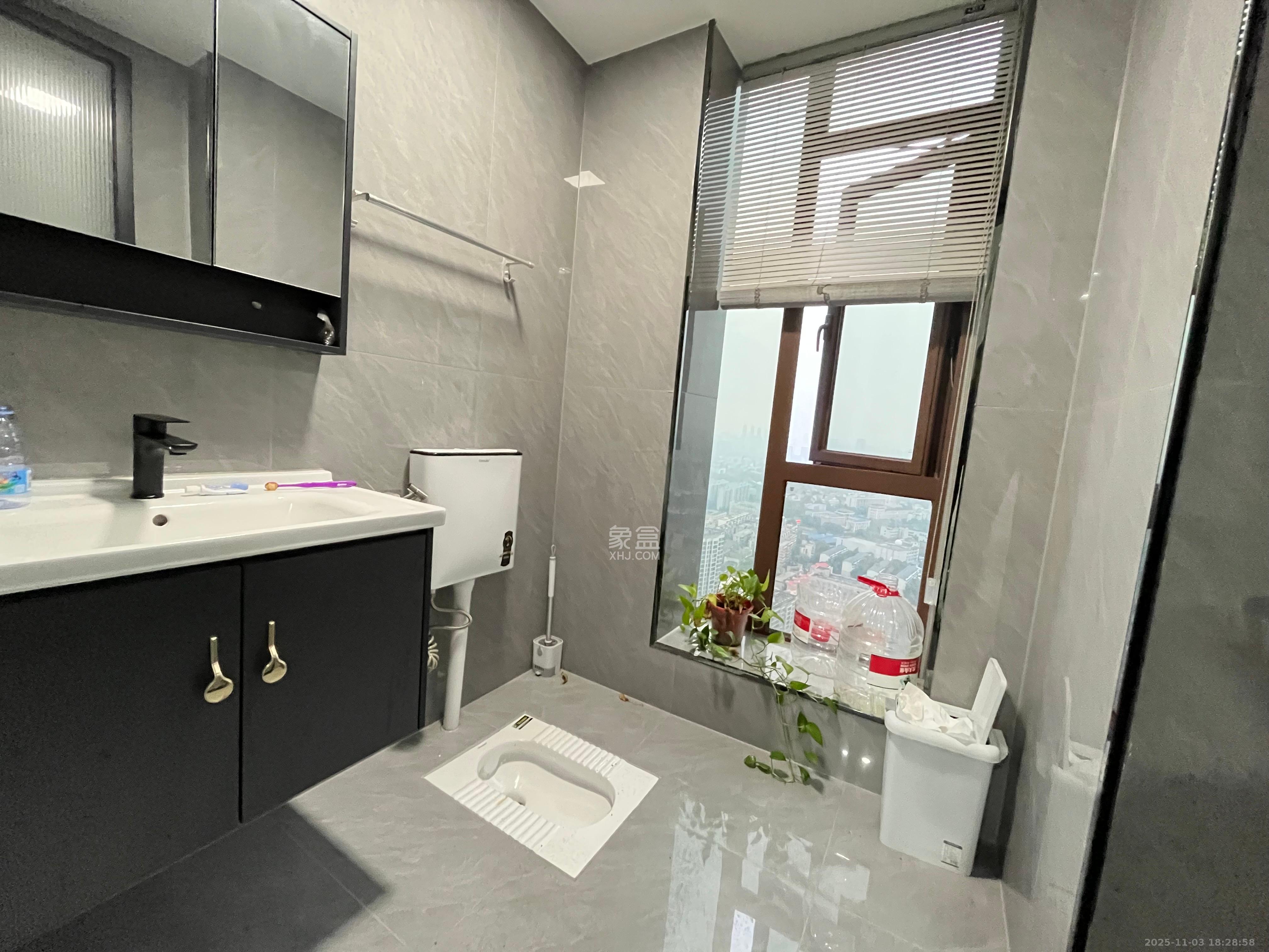 富兴时代御城  1室0厅0卫    7000.0元/月室内图