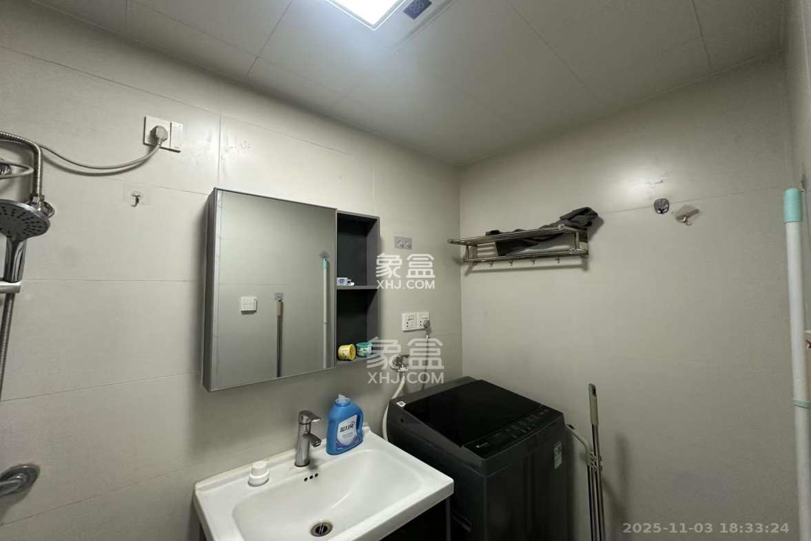 碧桂园城市之光 1室1厅1卫 2200.0元/月 碧桂园城市之光 1室1厅1卫 2200.0元/月室内图