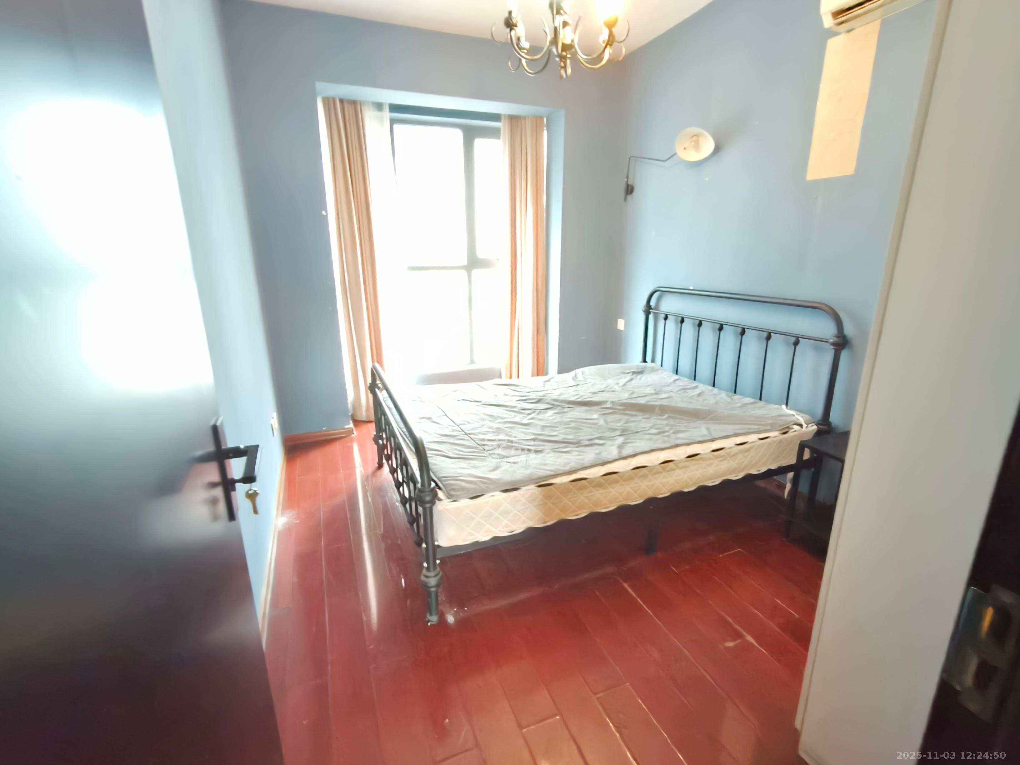 中天广场  2室1厅1卫    2800.0元/月室内图