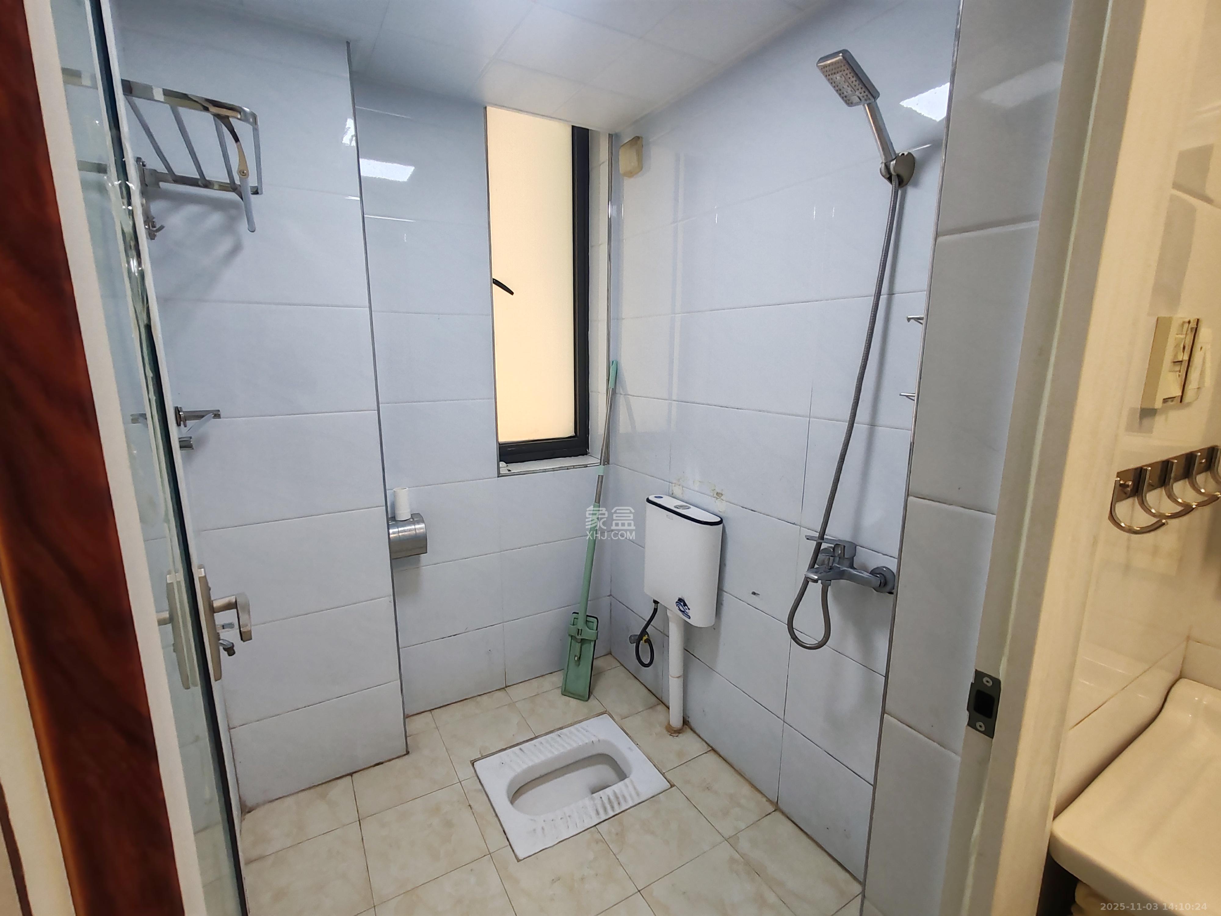 博林金谷  2室2厅1卫    2000.0元/月室内图