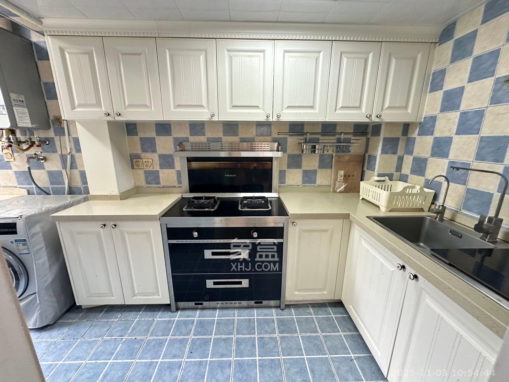 麓谷锦和园  2室2厅1卫    2300.0元/月室内图