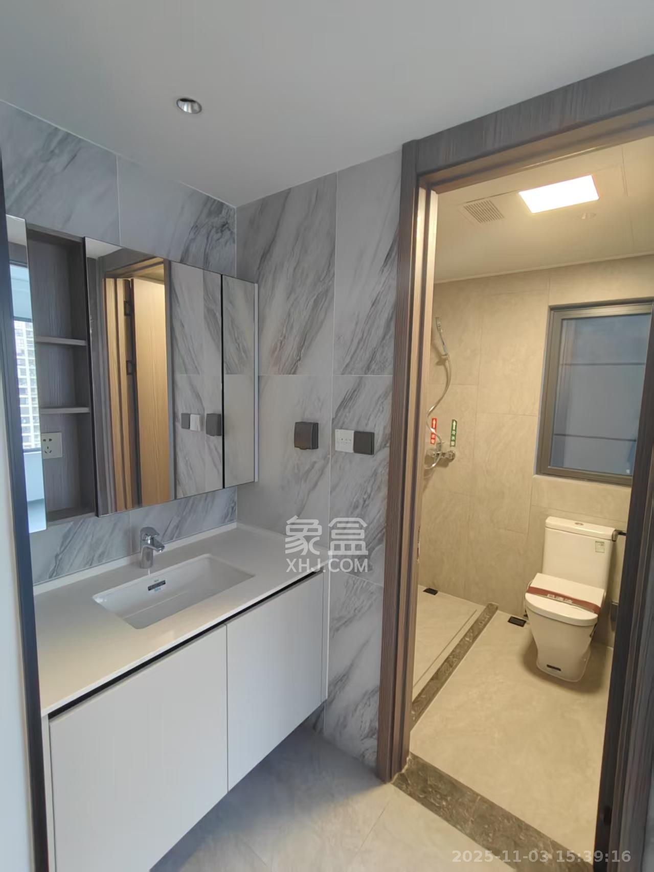 华润置地润樾府 3室2厅2卫 3200.0元/月 华润置地润樾府 3室2厅2卫 3200.0元/月室内图