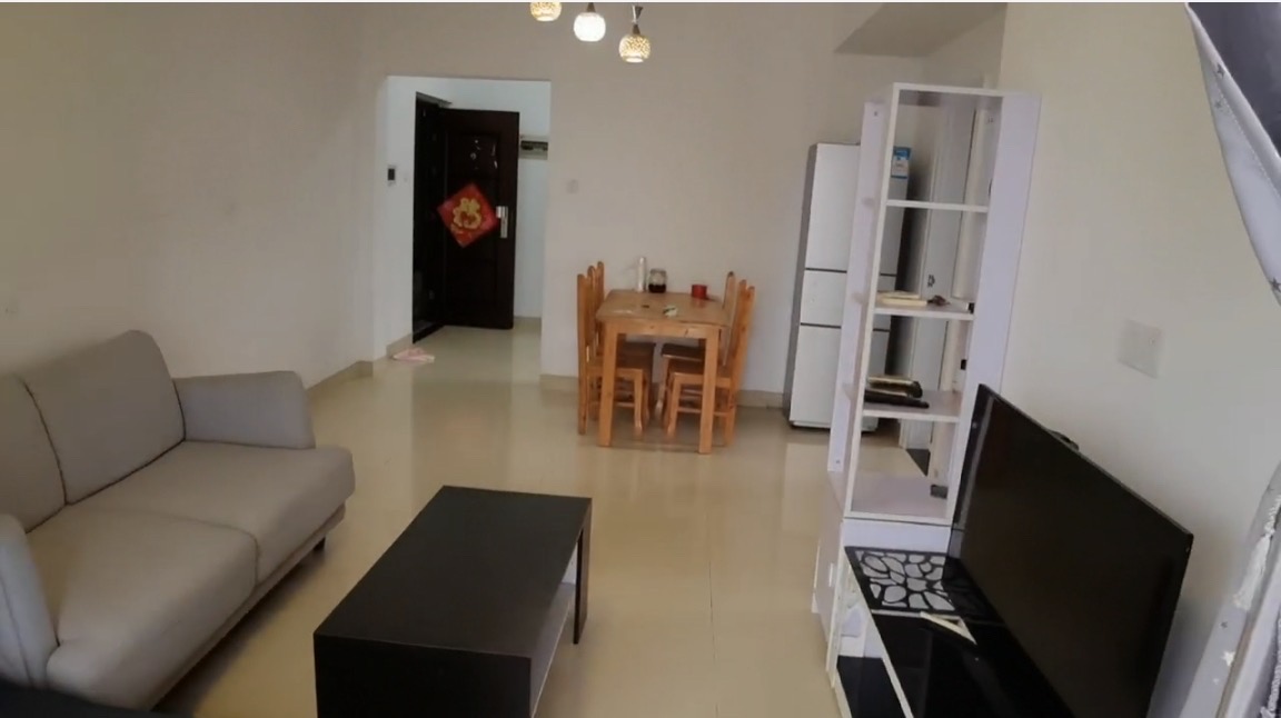 半岛蓝湾  2室1厅1卫    2100.0元/月