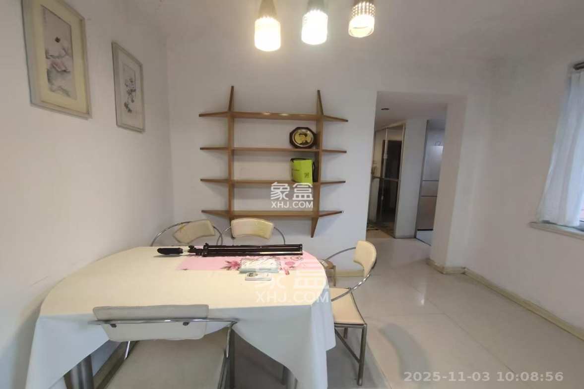 森宇佳园 3室2厅1卫 2800.0元/月 森宇佳园 3室2厅1卫 2800.0元/月室内图