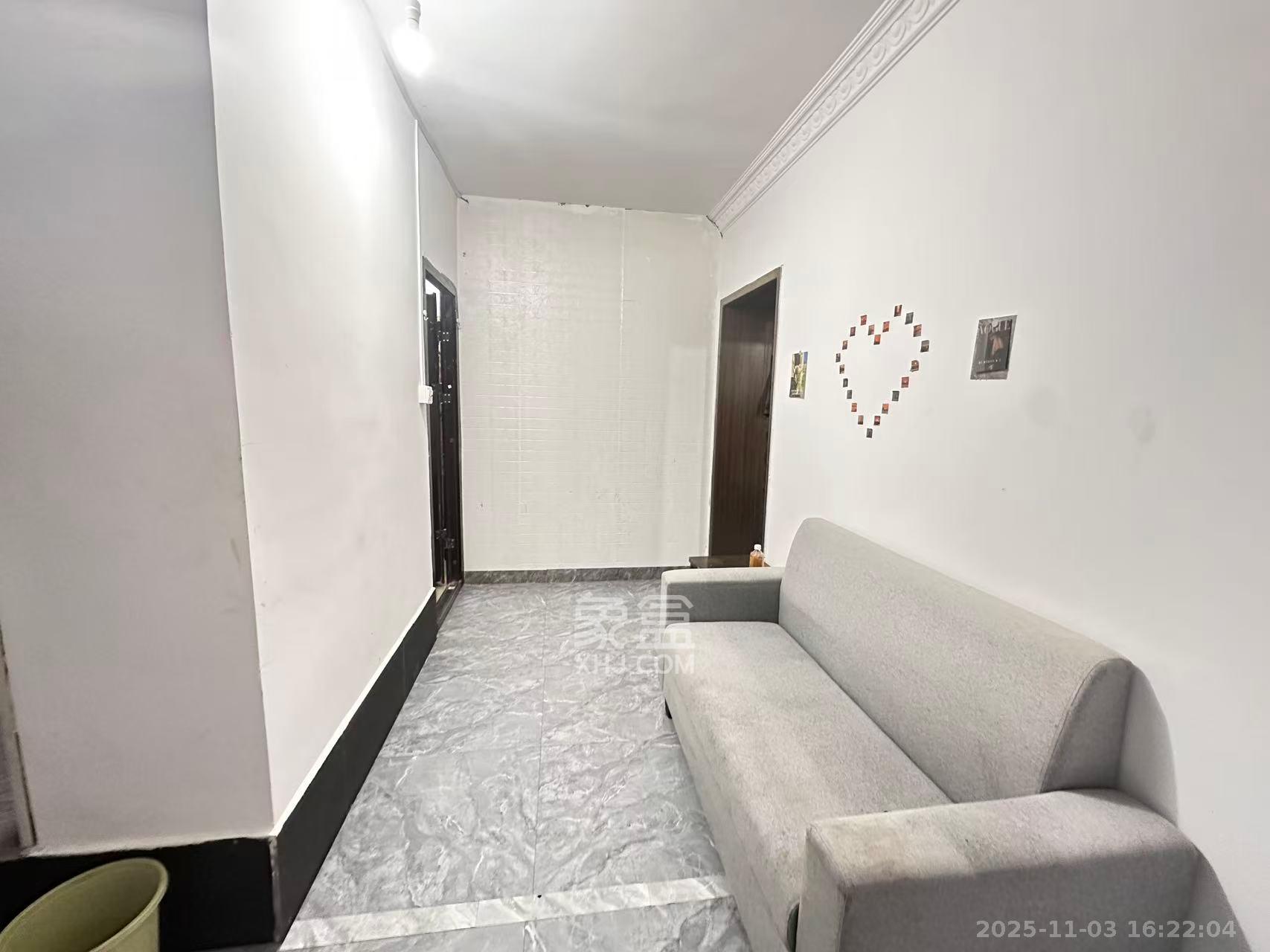 新兴小区（杨家山社区）  1室0厅0卫    1200.0元/月