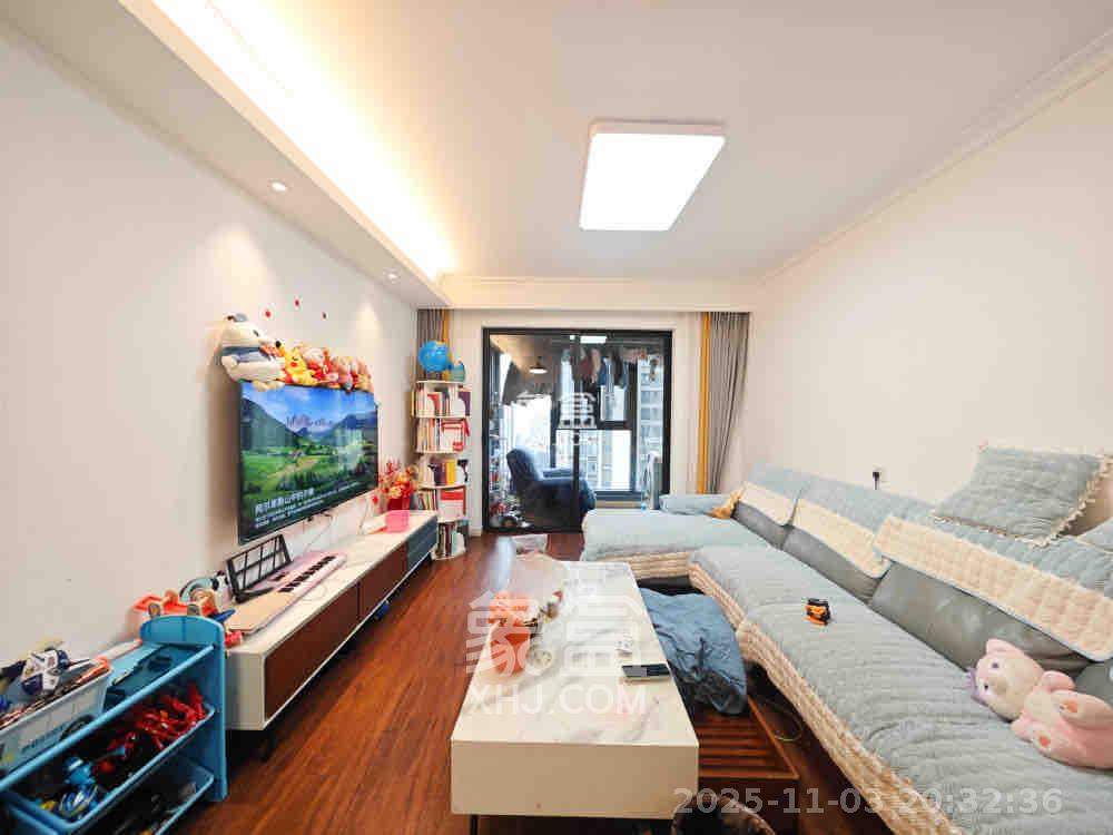 万科魅力之城 3室2厅2卫 2500.0元/月 万科魅力之城 3室2厅2卫 2500.0元/月室内图