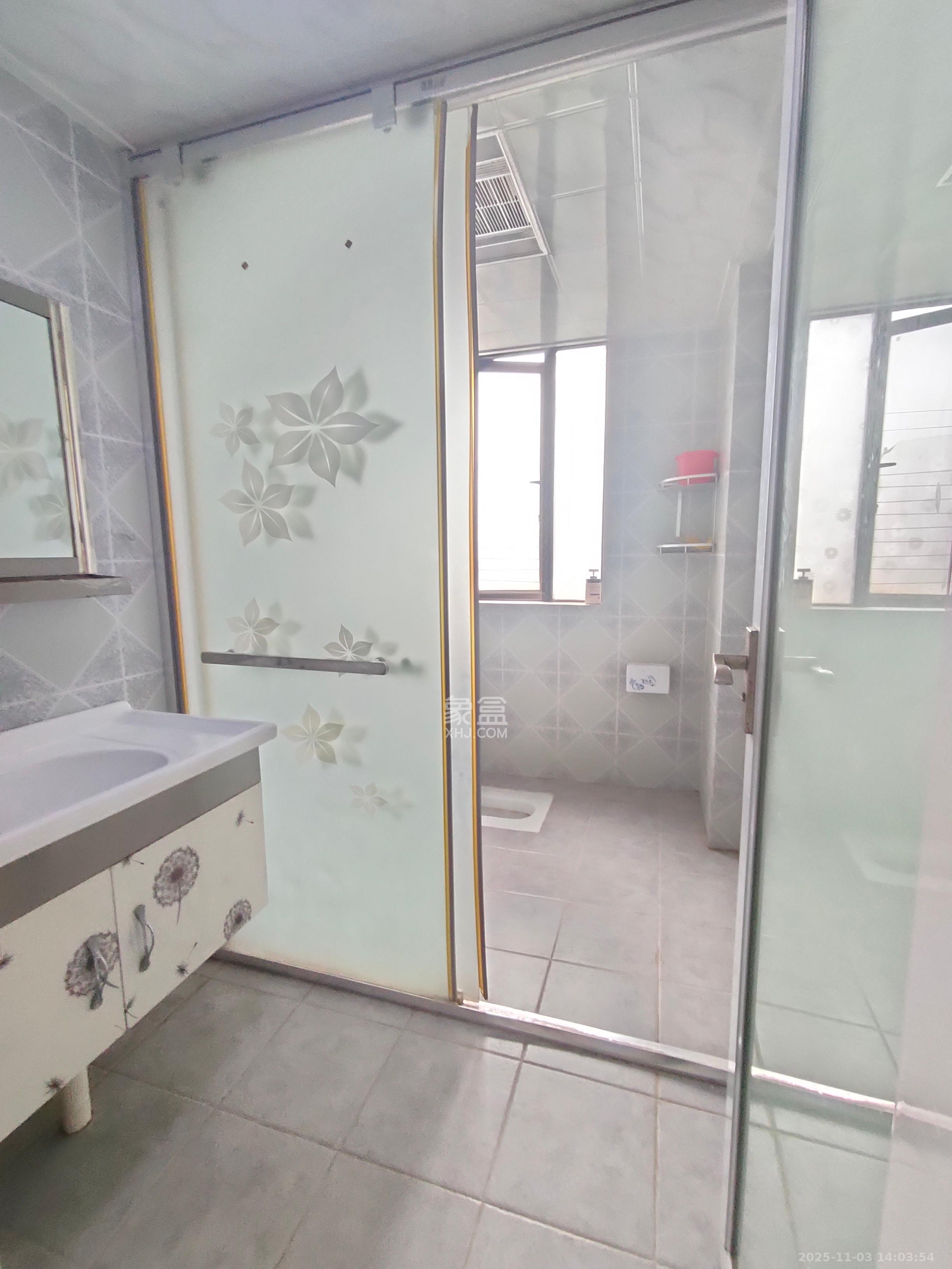 旭辉御府 3室2厅2卫 2500.0元/月 旭辉御府 3室2厅2卫 2500.0元/月室内图