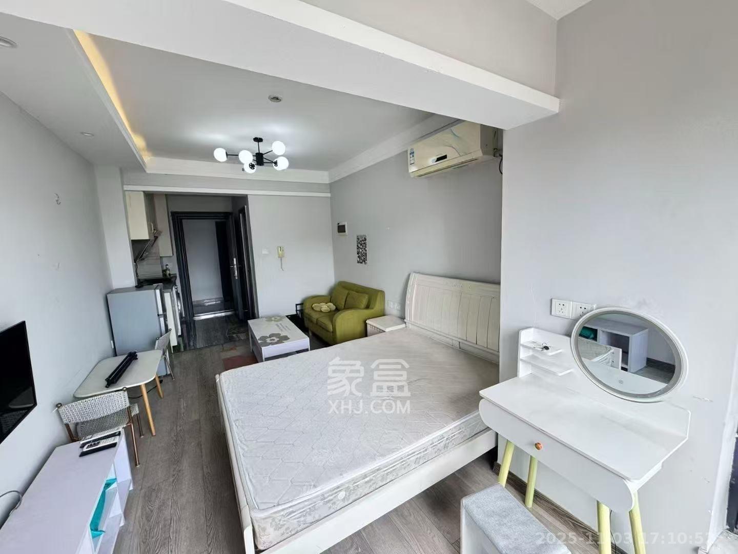 拿铁空间 1室1厅1卫 1200.0元/月 拿铁空间 1室1厅1卫 1200.0元/月室内图