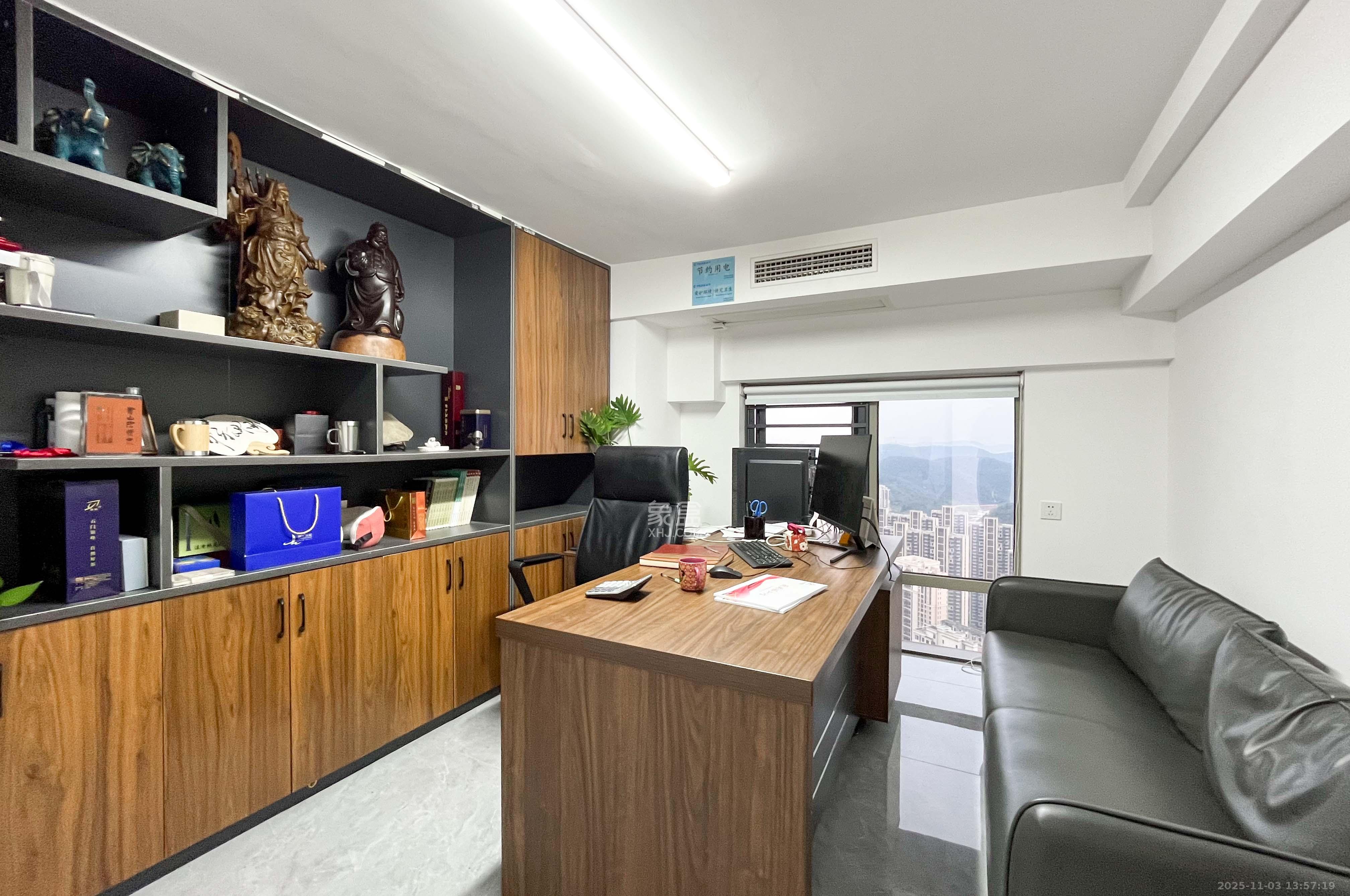 梅溪湖金茂湾 3室2厅1卫 101.0万 梅溪湖金茂湾 3室2厅1卫 101.0万其他