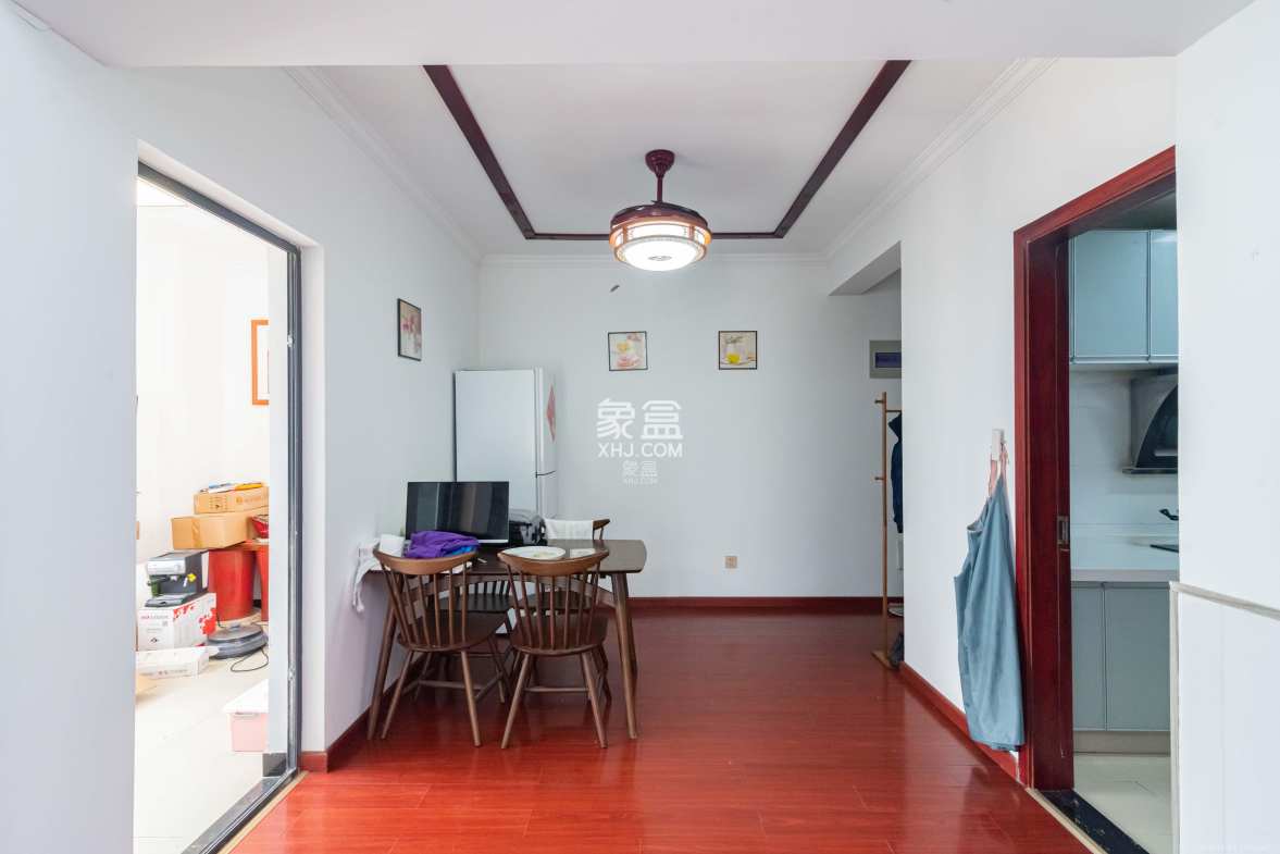 宜家湘颂(景致雅苑) 3室2厅1卫 2200.0元/月 宜家湘颂(景致雅苑) 3室2厅1卫 2200.0元/月室内图