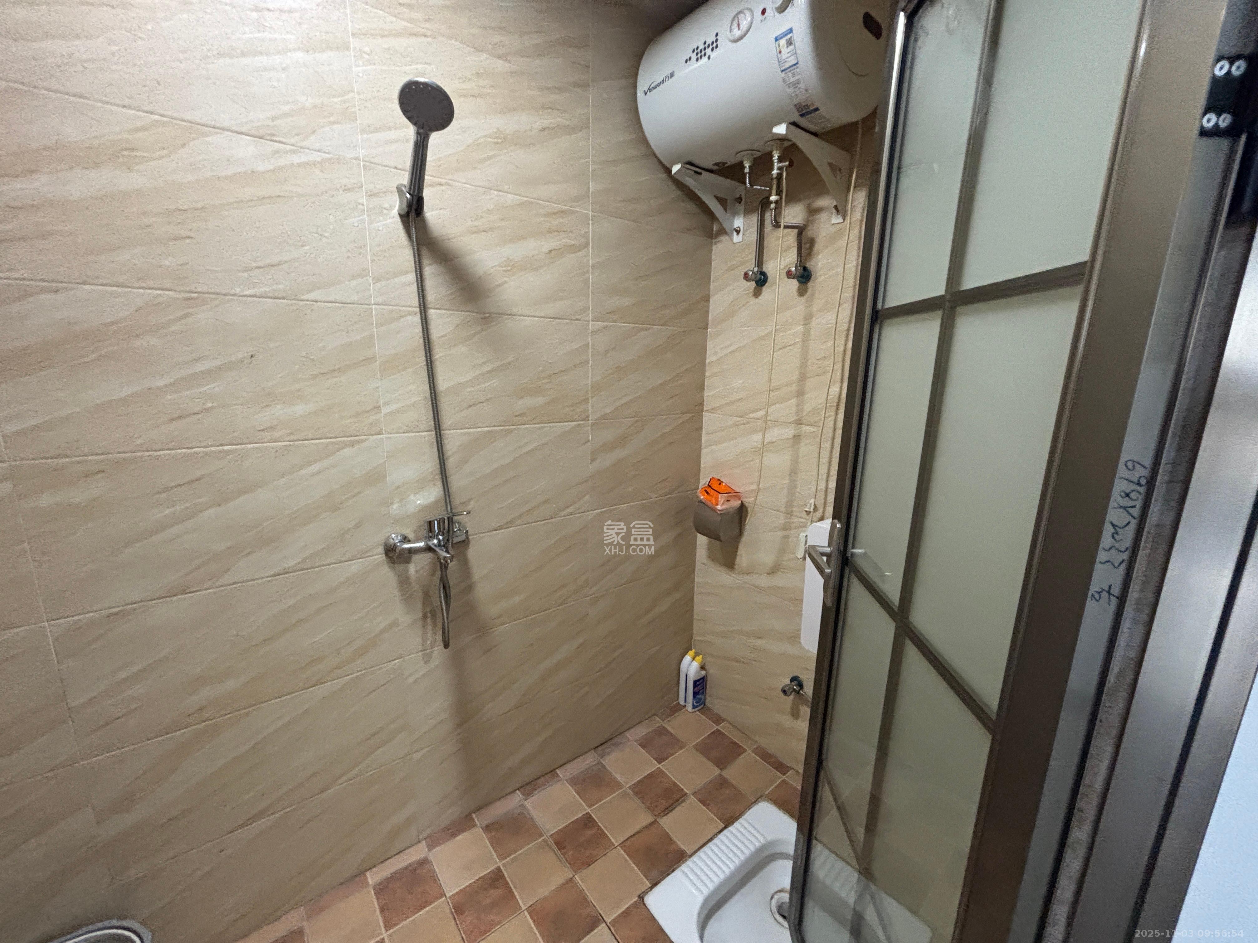 园康星都荟   45.0㎡      1350.0元/月室内图