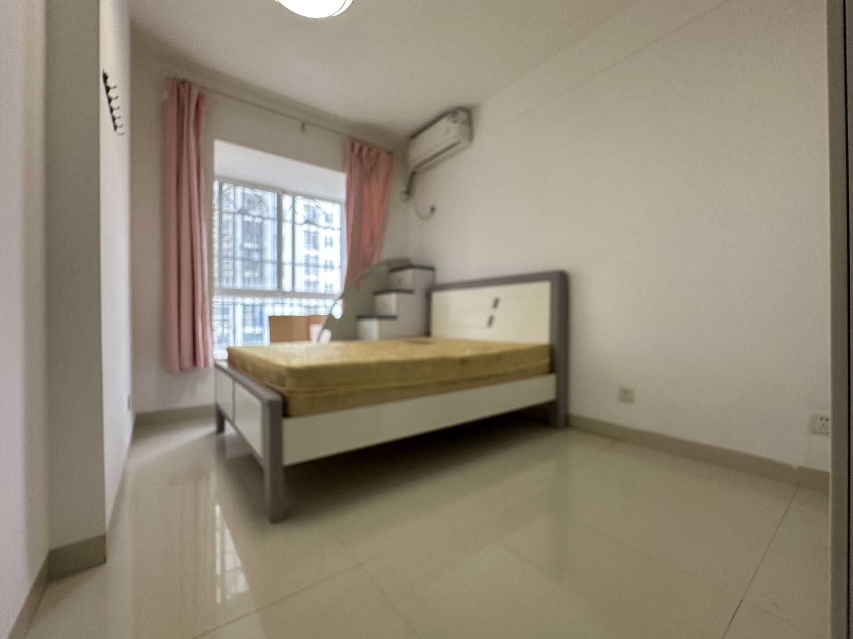 宝泰温泉花园 1室0厅0卫 99.0万 宝泰温泉花园 1室0厅0卫 99.0万室内图