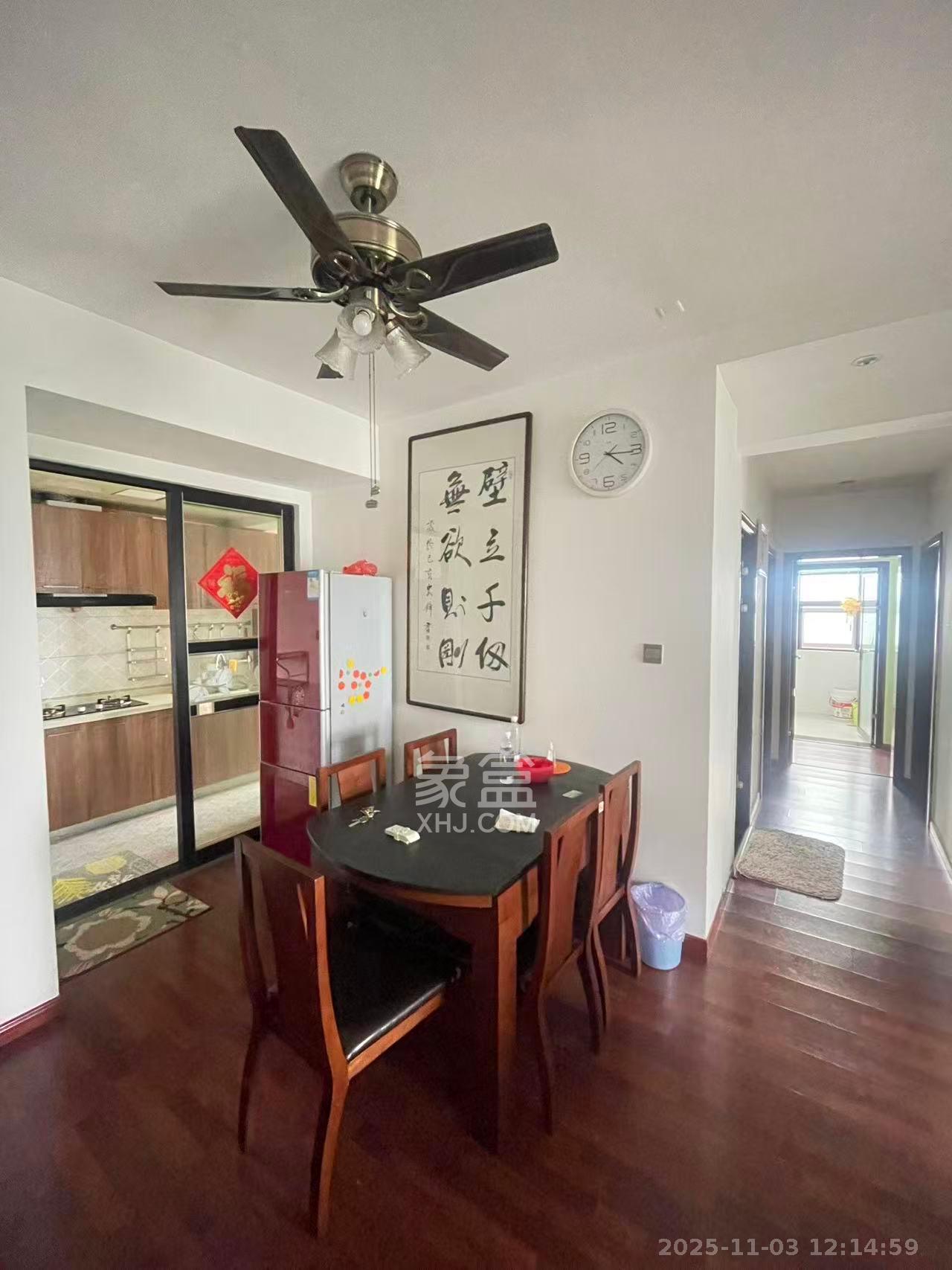 天元涉外桃园  3室2厅2卫    3000.0元/月室内图