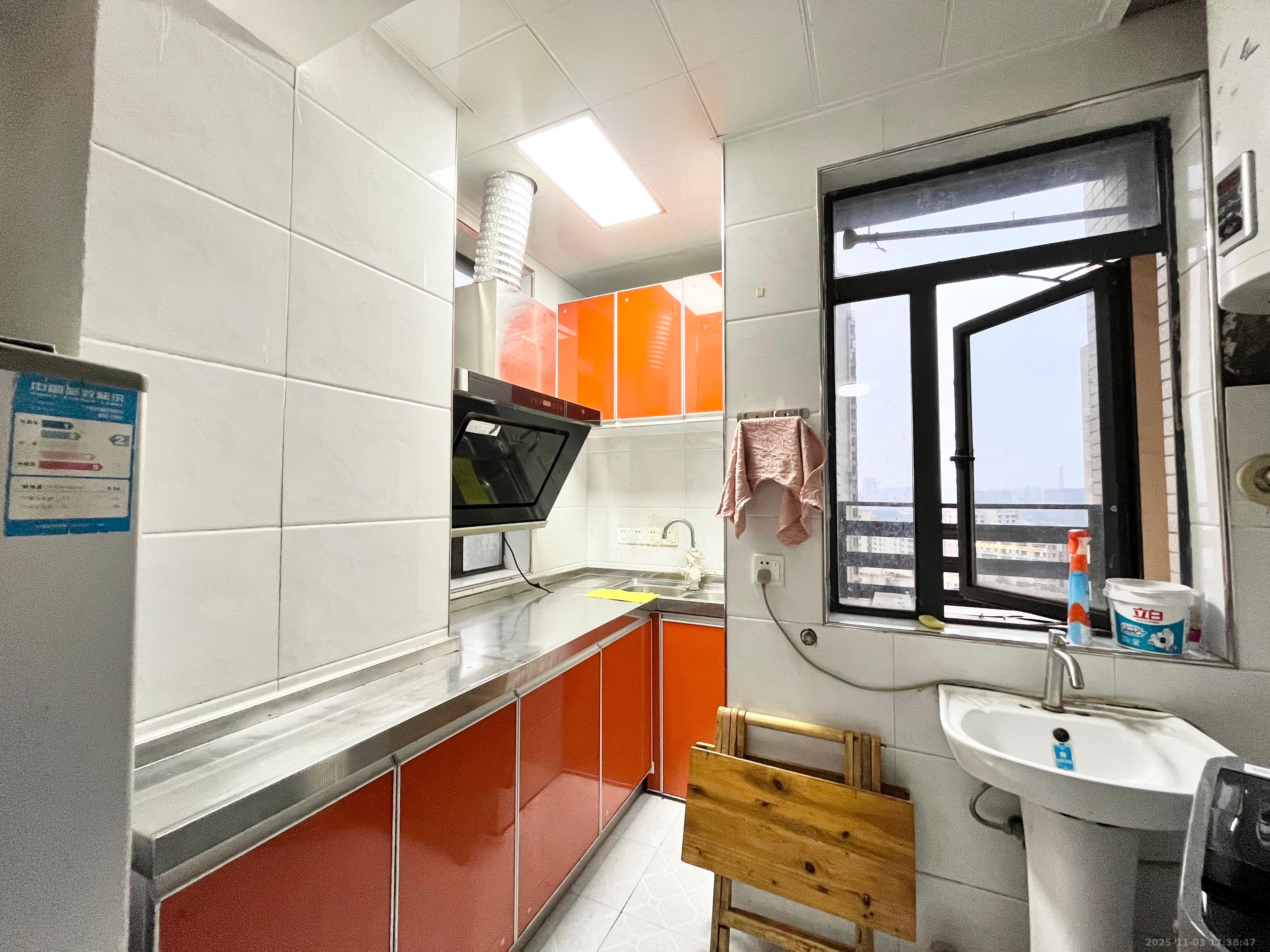 保利麓谷林语I区 1室1厅1卫 1200.0元/月 保利麓谷林语I区 1室1厅1卫 1200.0元/月室内图