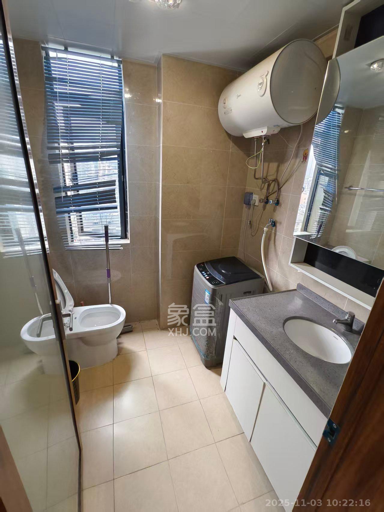 荣泰广场  1室1厅1卫    1100.0元/月室内图