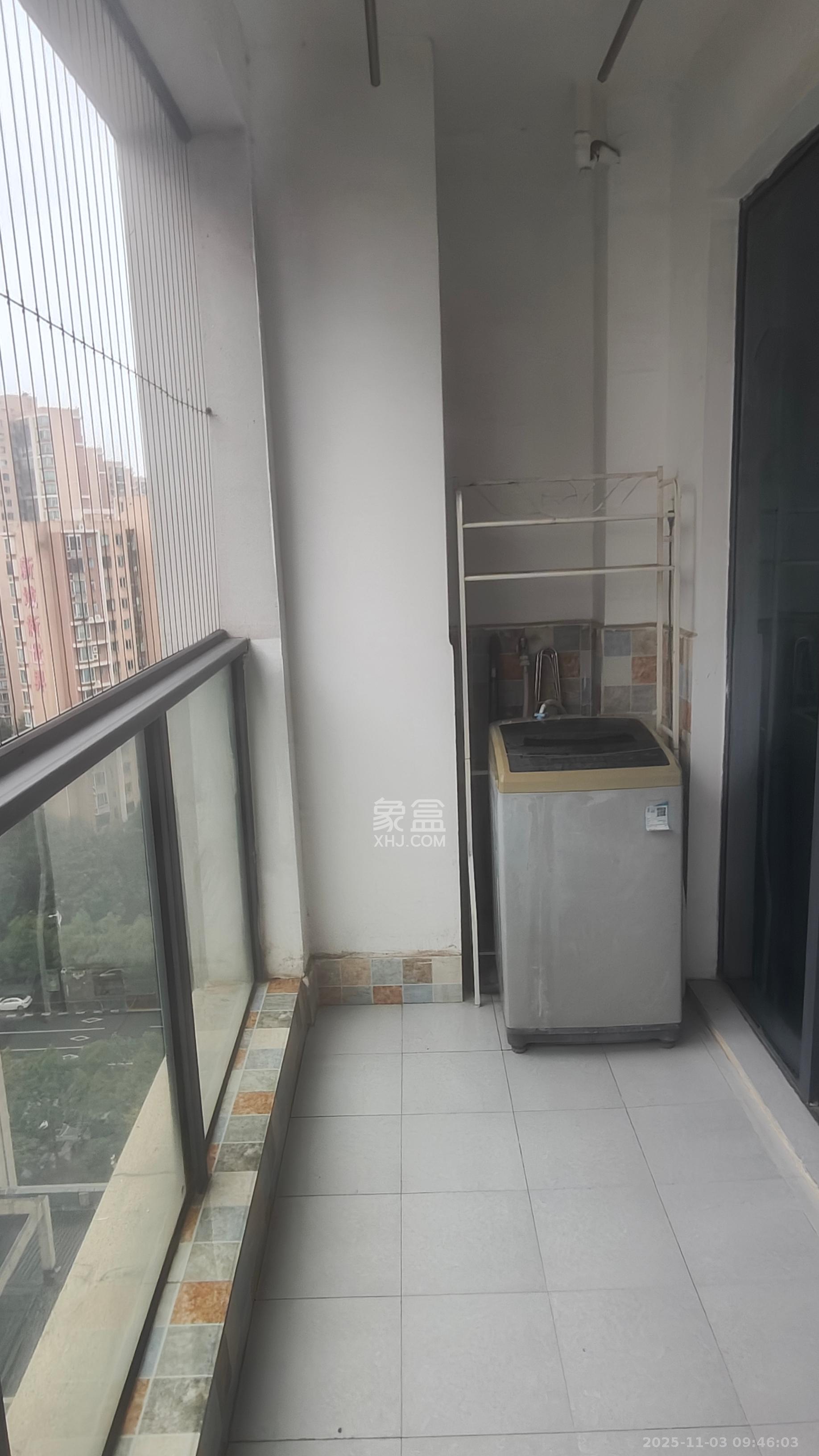 天翼花园(中国电信单位房) 2室2厅1卫 2400.0元/月 天翼花园(中国电信单位房) 2室2厅1卫 2400.0元/月室内图