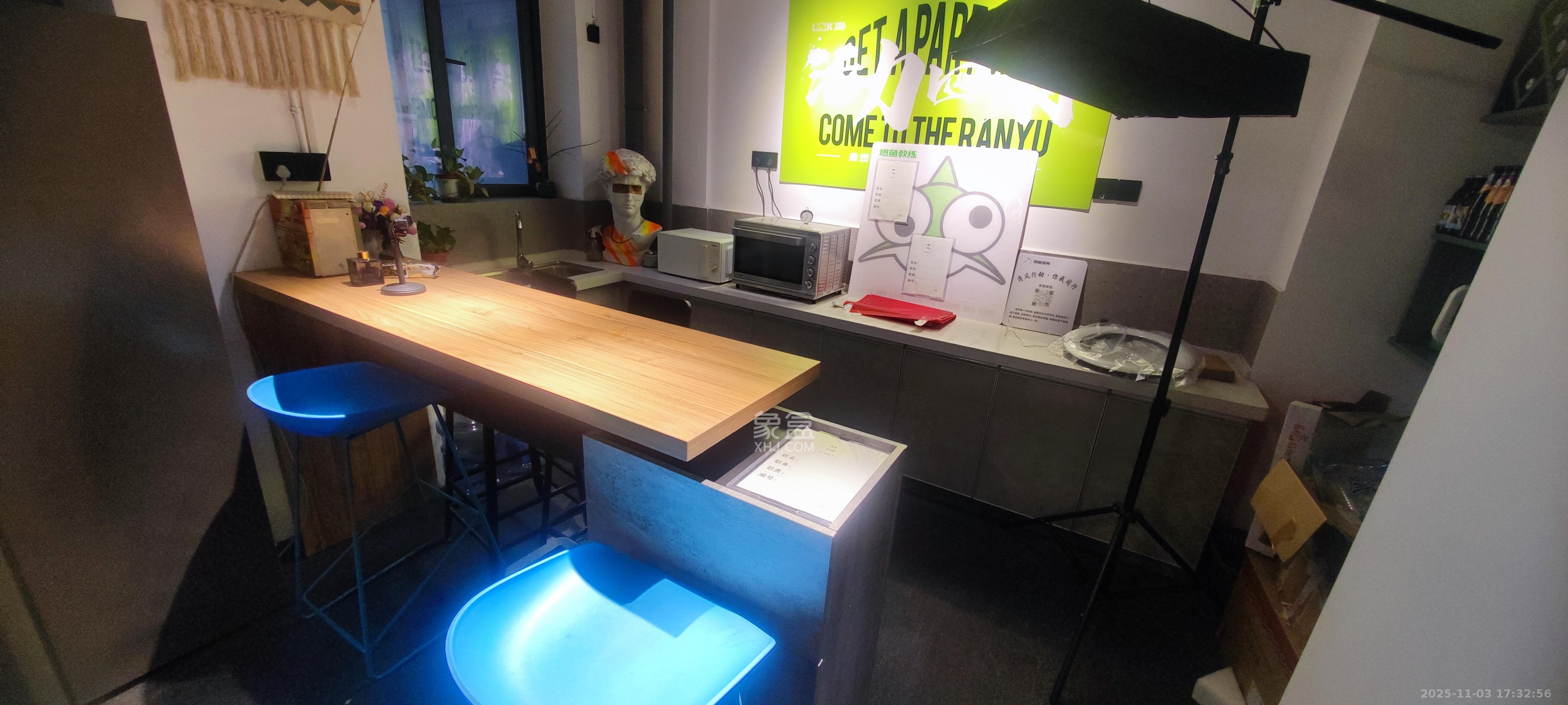 卓越浅水湾 7室2厅2卫 4500.0元/月 卓越浅水湾 7室2厅2卫 4500.0元/月室内图