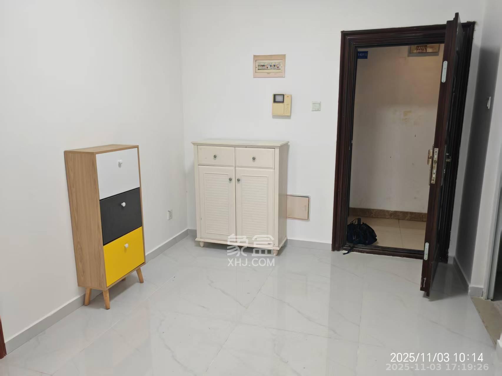 湘腾城市广场  2室1厅1卫    2200.0元/月