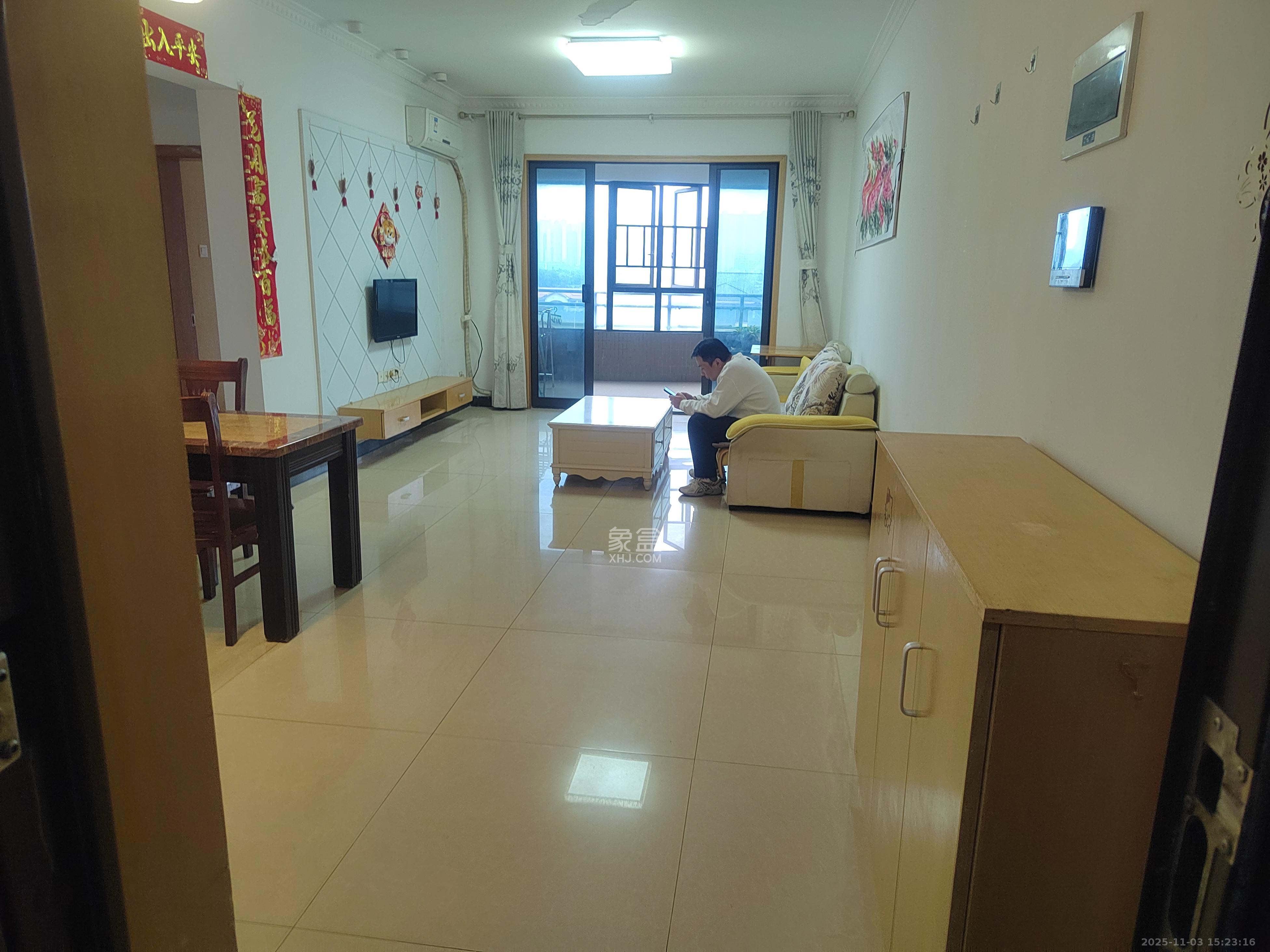 湘域熙岸  2室2厅1卫    2600.0元/月室内图