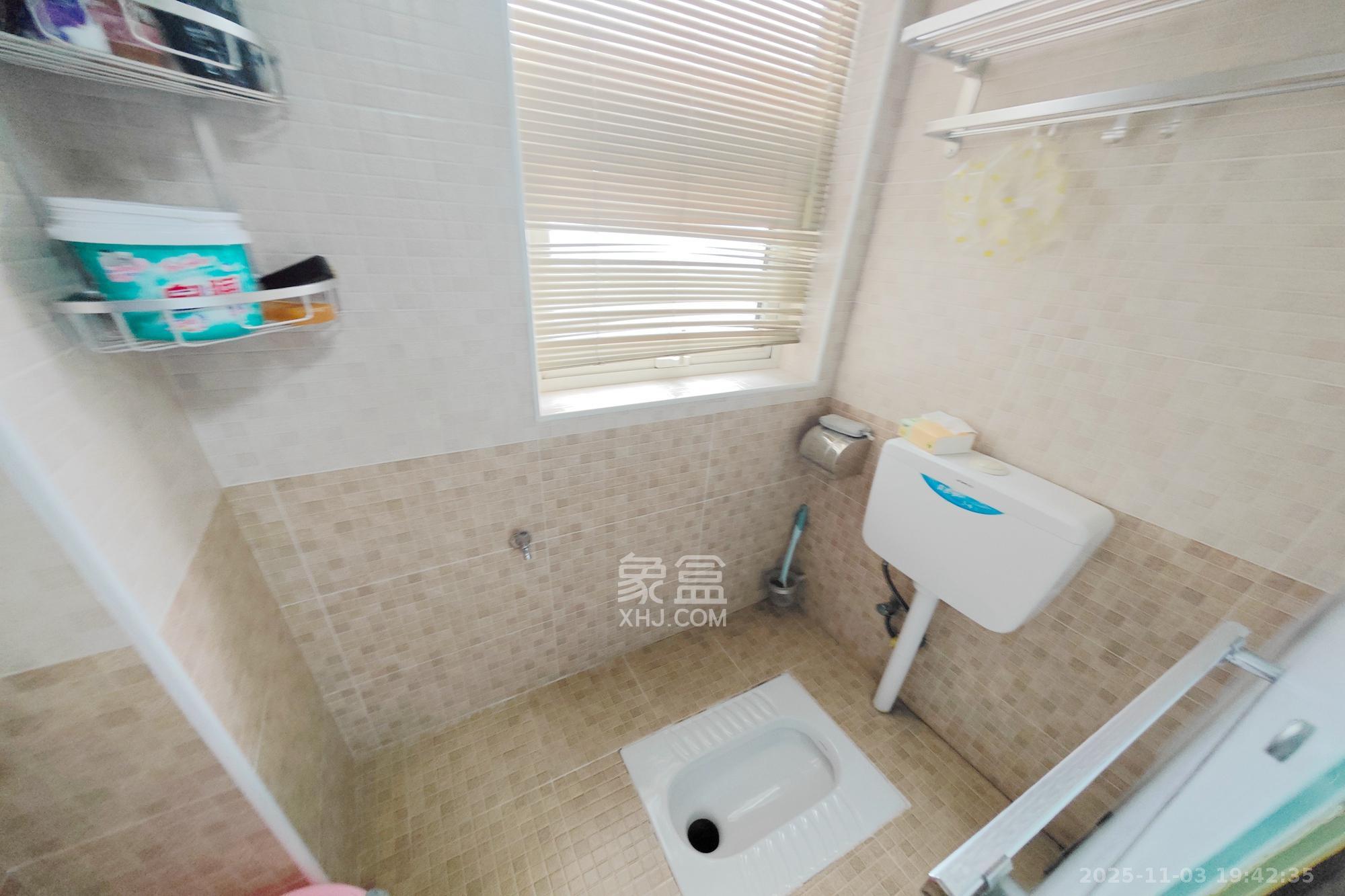 佳天瑞宁花园  3室2厅2卫    140.0万其他