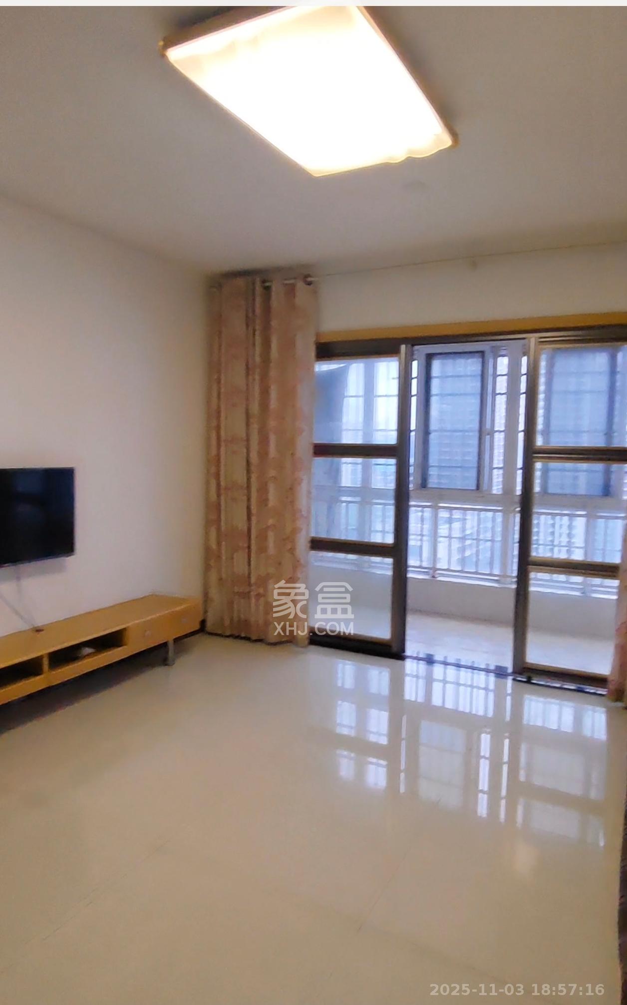 时代星城  1室2厅1卫    1650.0元/月