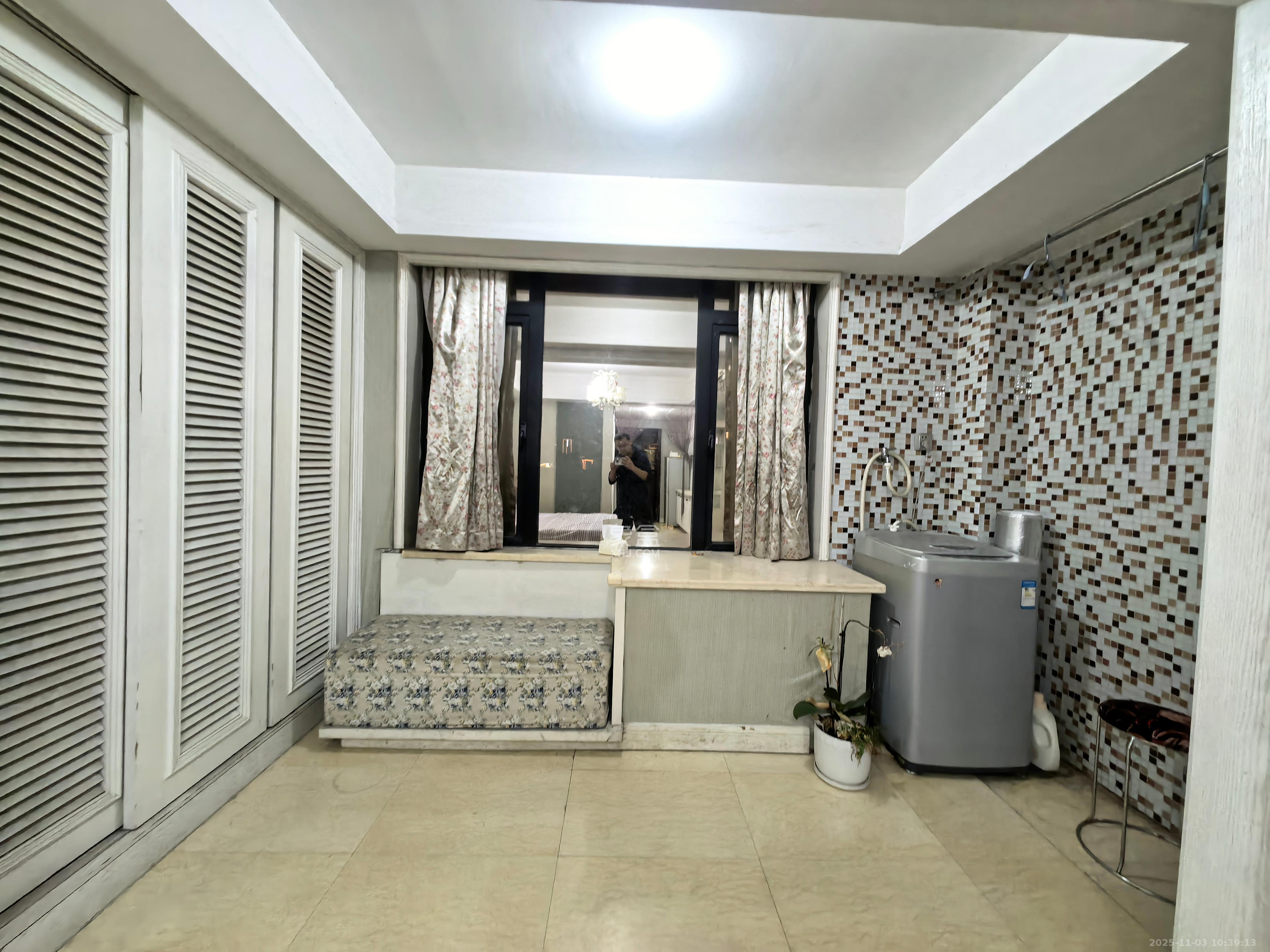 沁园春御院 1室1厅1卫 1350.0元/月 沁园春御院 1室1厅1卫 1350.0元/月室内图