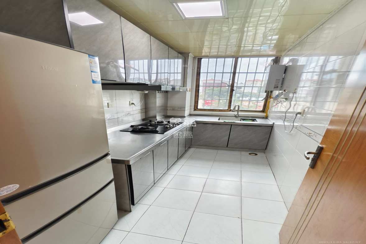 时代天骄 2室2厅1卫 2000.0元/月 时代天骄 2室2厅1卫 2000.0元/月室内图